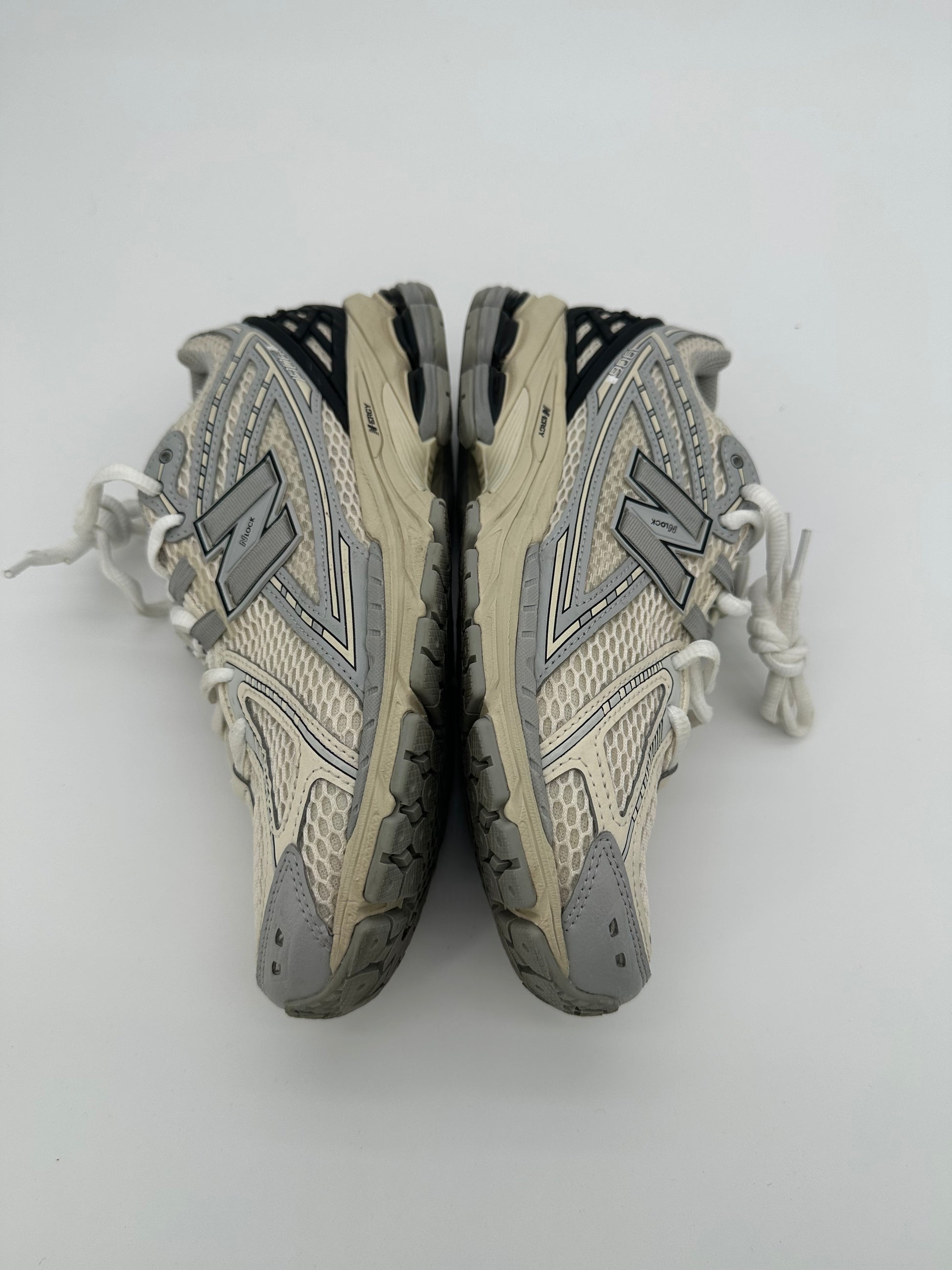 New Balance 1906R Beige/White Grey