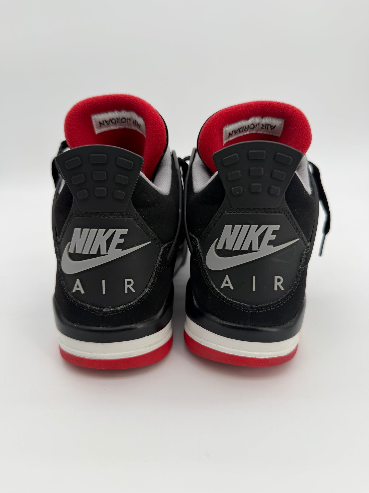 Jordan 4 Retro Bred (2019)
