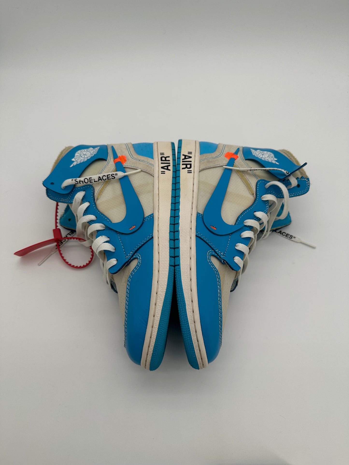 Jordan 1 Retro High Off-White University Blue