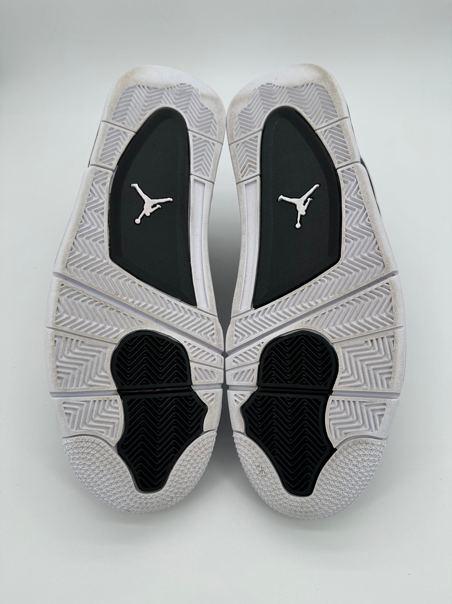 Jordan 4 Retro Fear (2024)