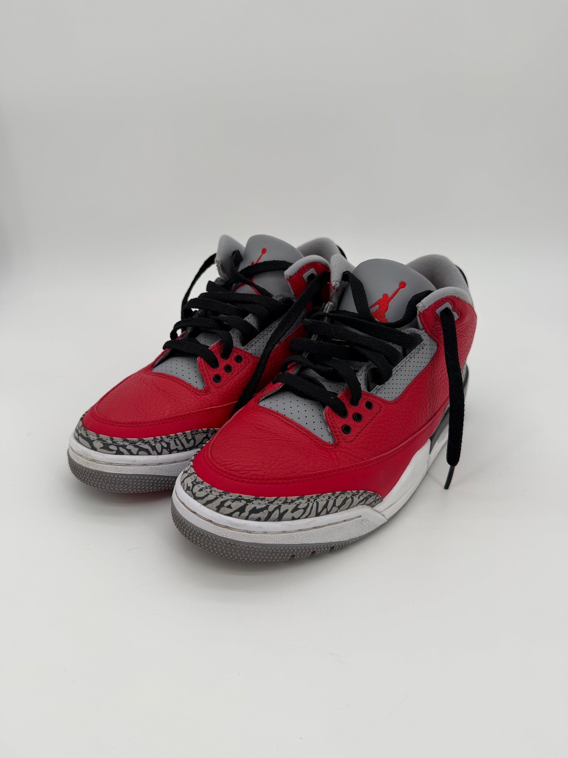 Jordan 3 Retro SE Unite