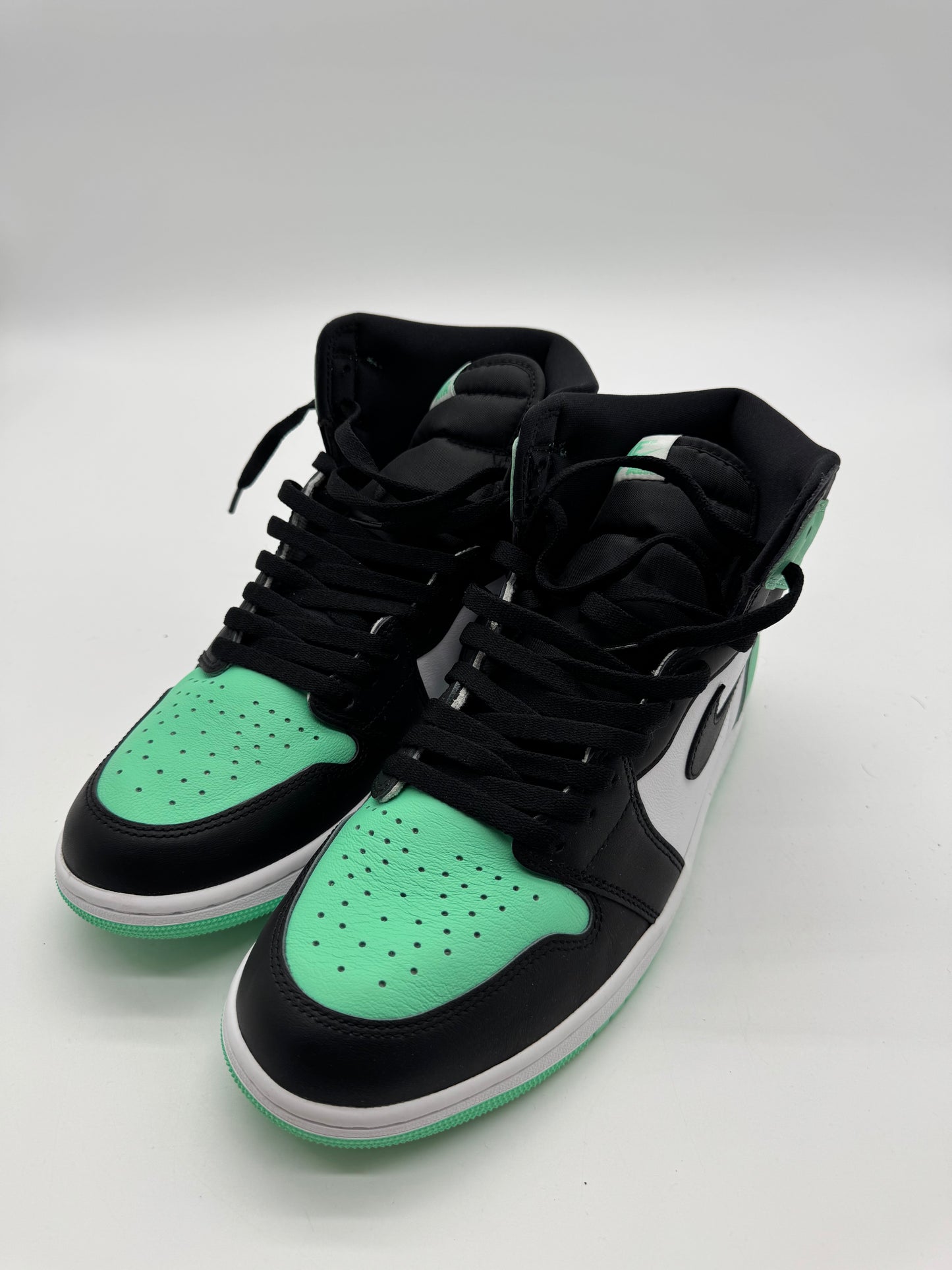 Jordan 1 Retro High OG Green Glow (No Lid)