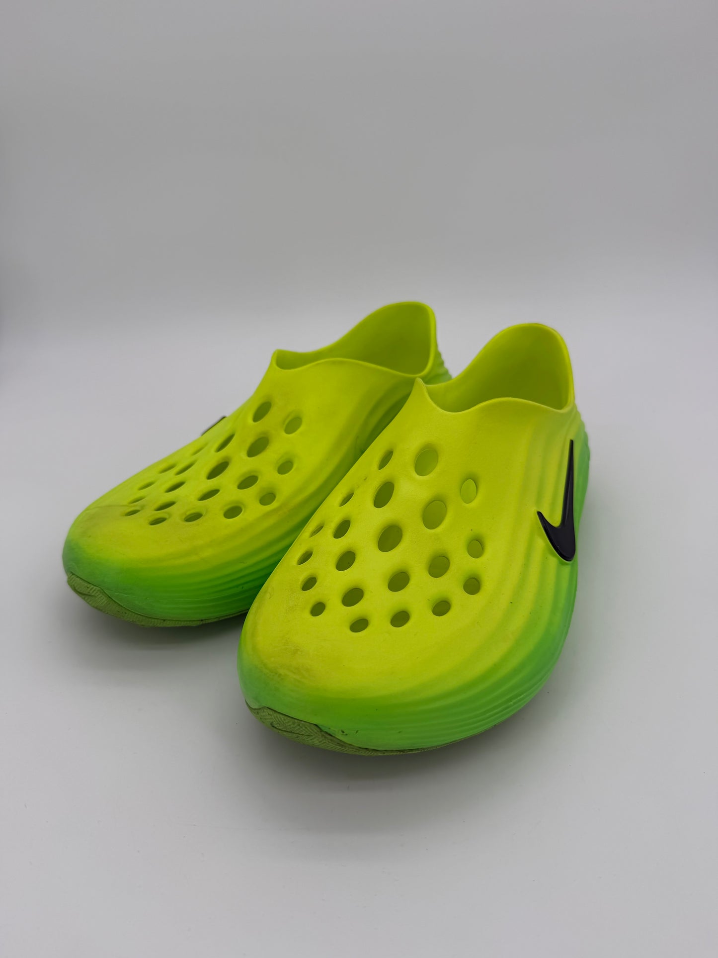 Nike ReactX Rejuven8 Green Strike