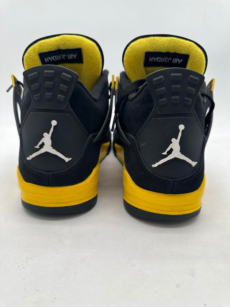 Jordan 4 Retro Thunder (2023)