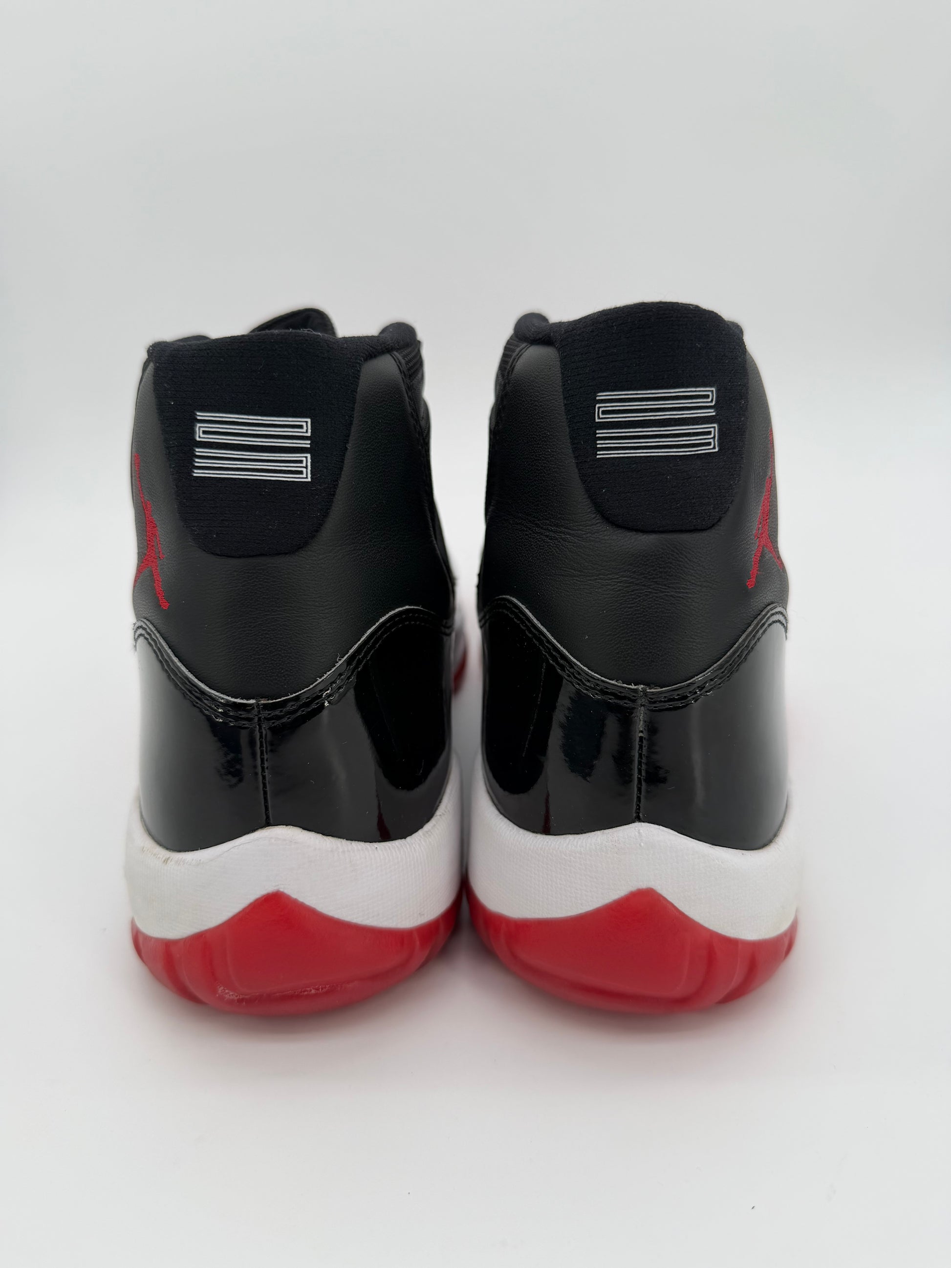 Jordan 11 Retro Playoffs Bred (2019)