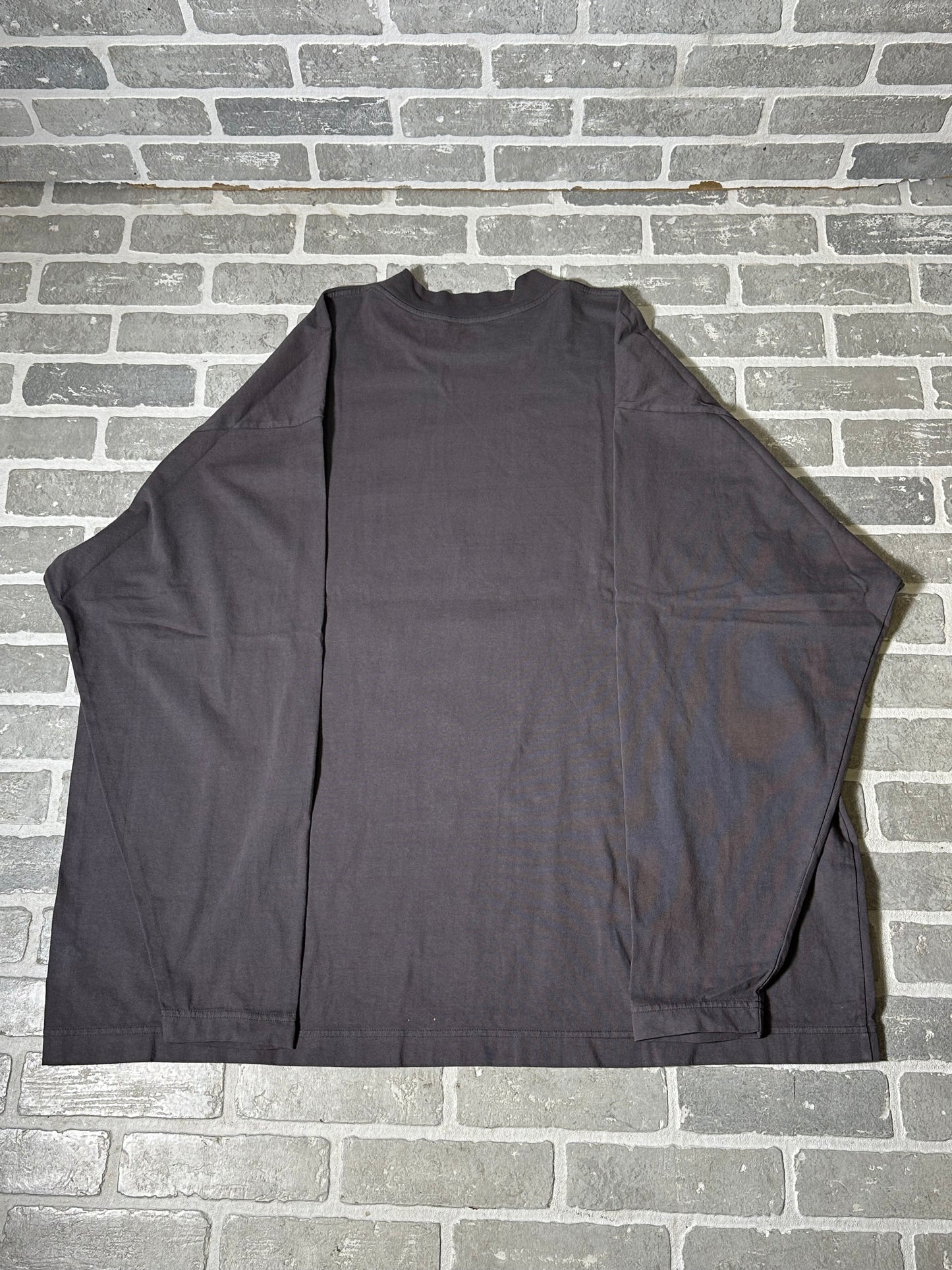 YZY Gap Longsleeve Stone