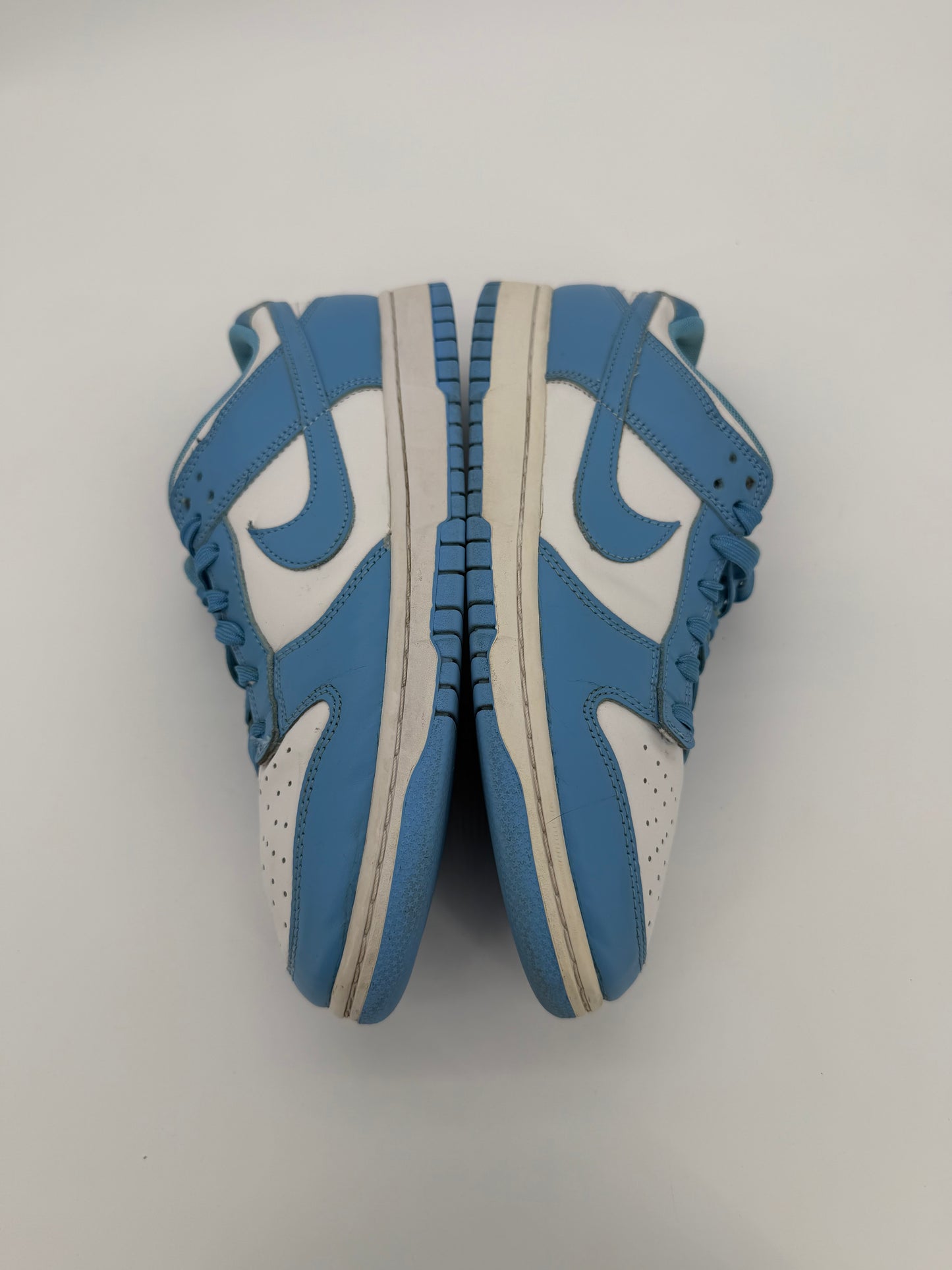 Nike Dunk Low UNC (2021)