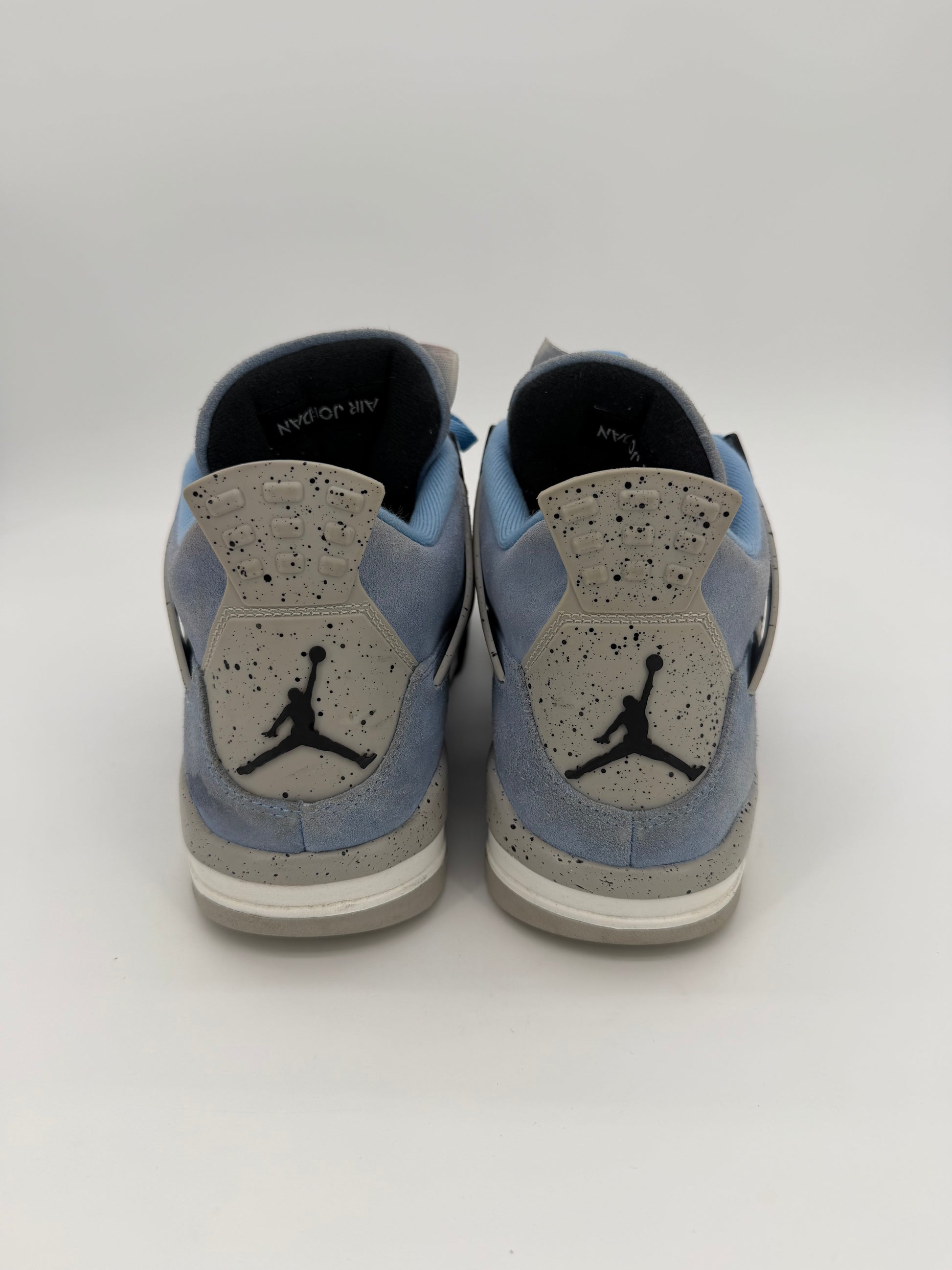 Jordan 4 Retro University Blue