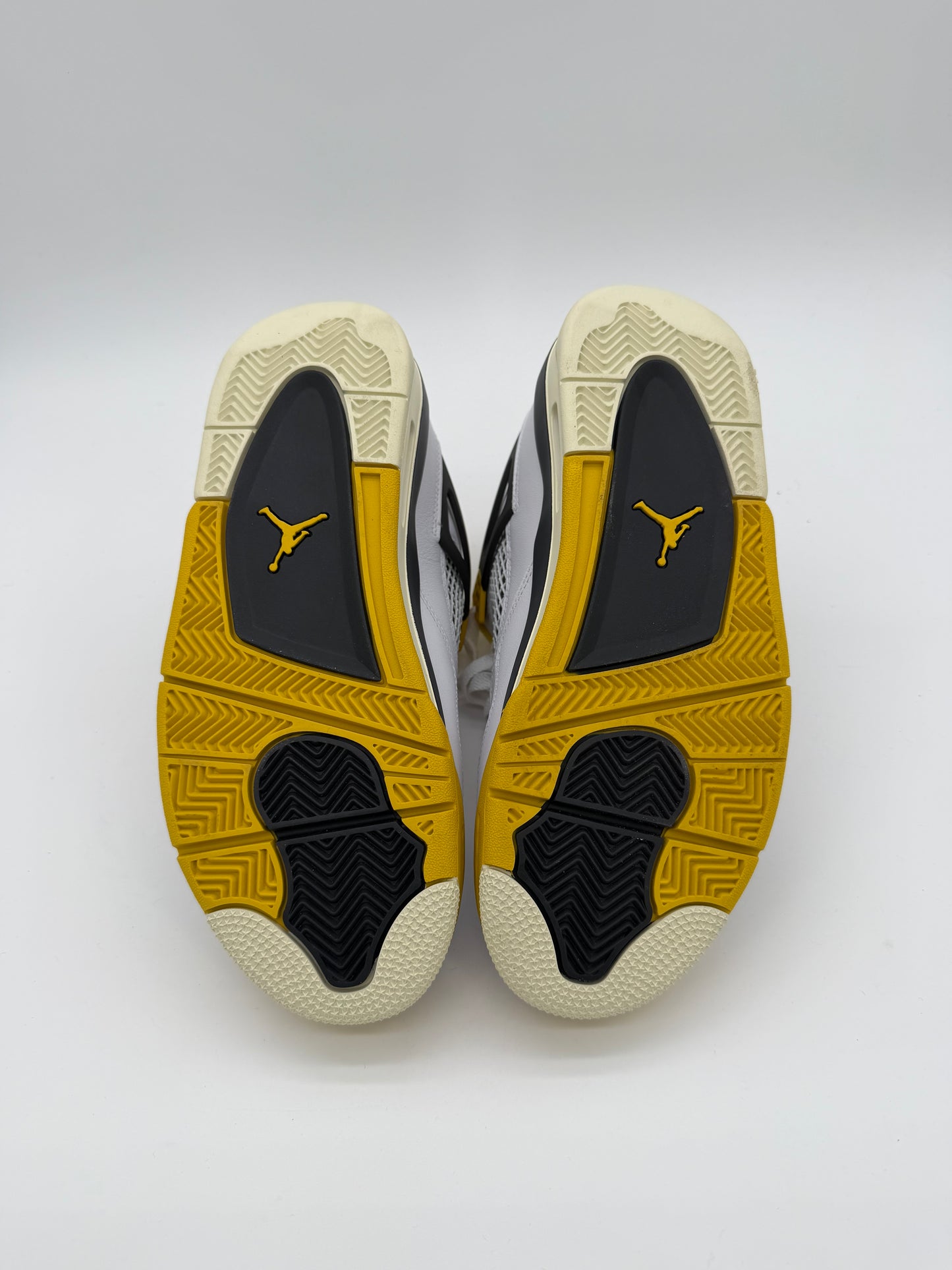Jordan 4 Retro Vivid Sulfur (Women's)