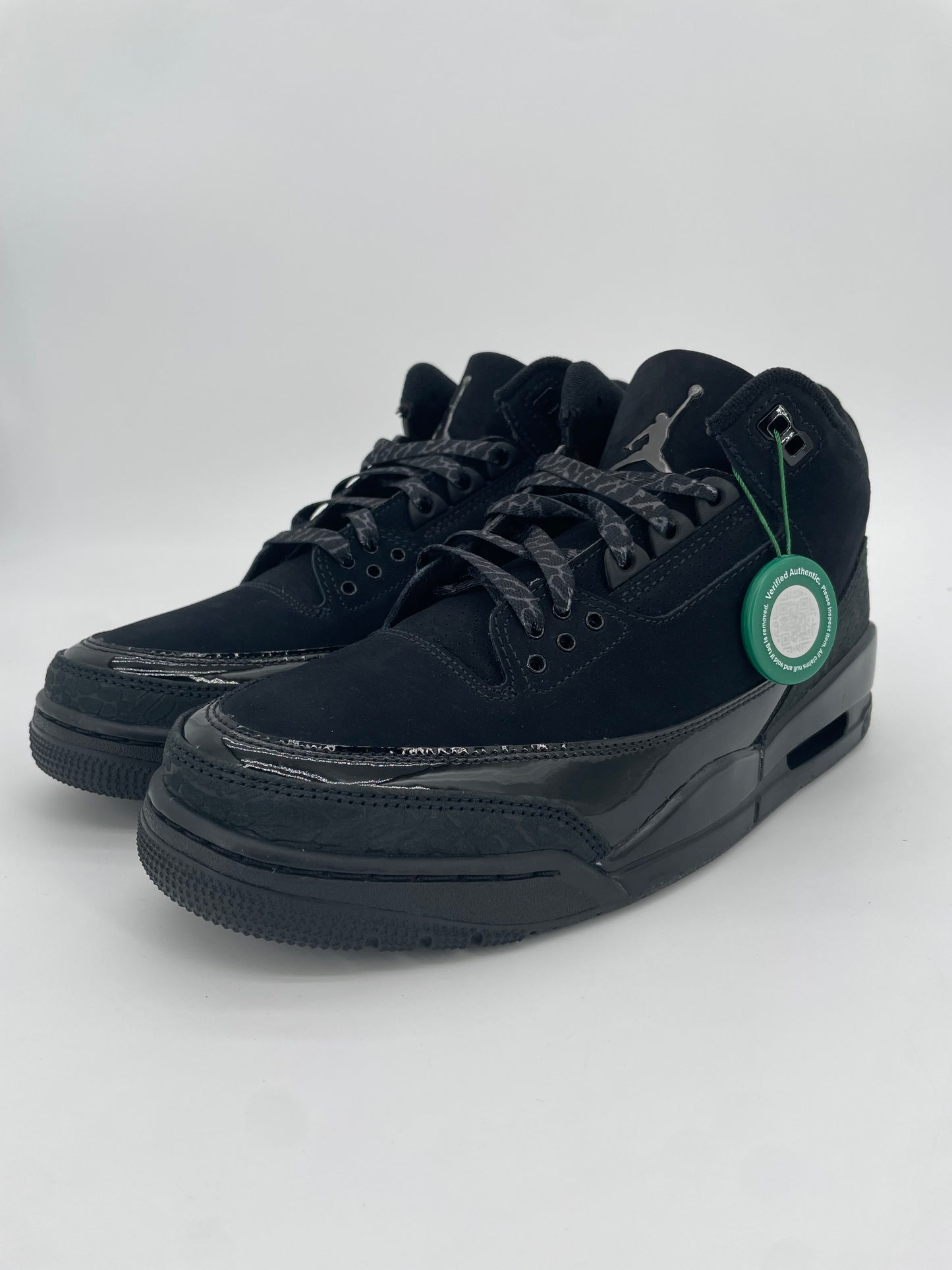 Jordan 3 Retro Black Cat (2025)