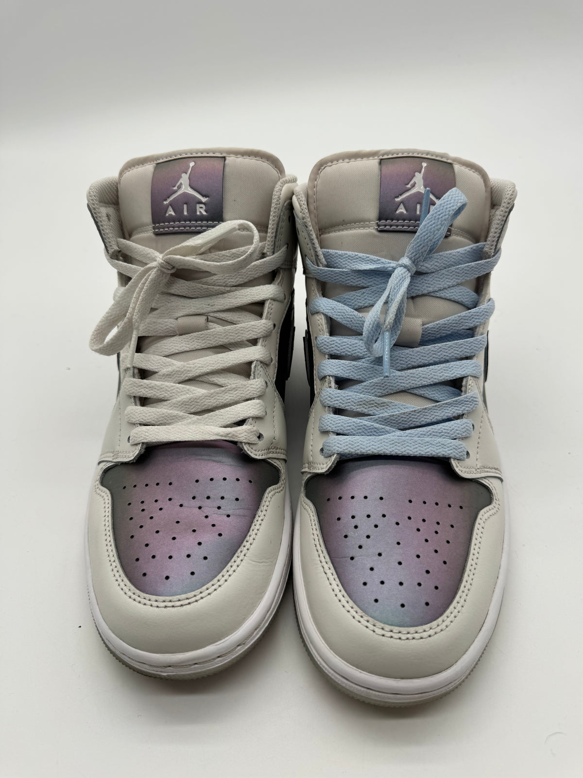Jordan 1 Mid SE Phantom Iridescent