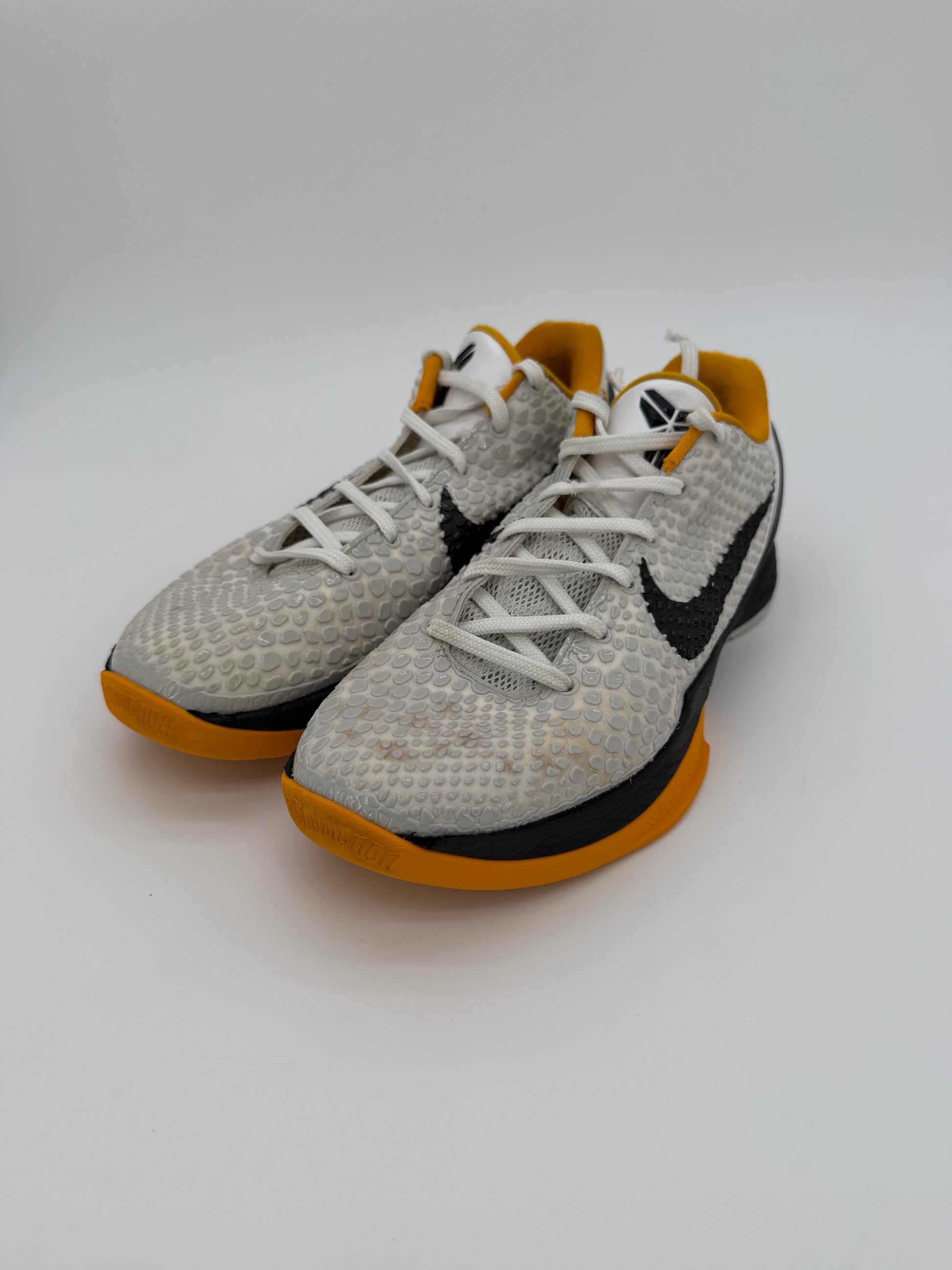 Kobe 6 Protro Playoff Pack White Del Sol