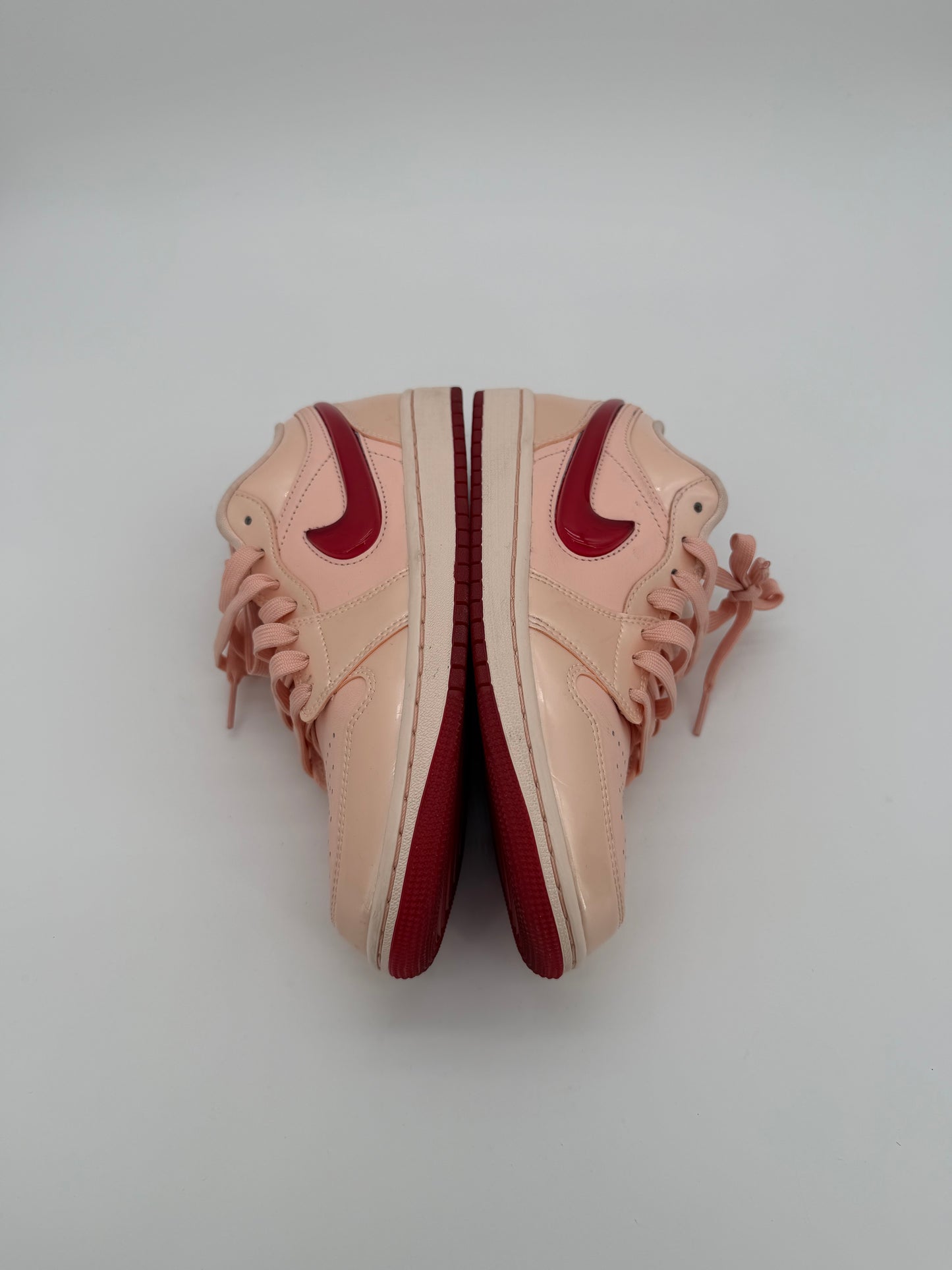 Jordan 1 Low Patent Valentine's Day (Women's)