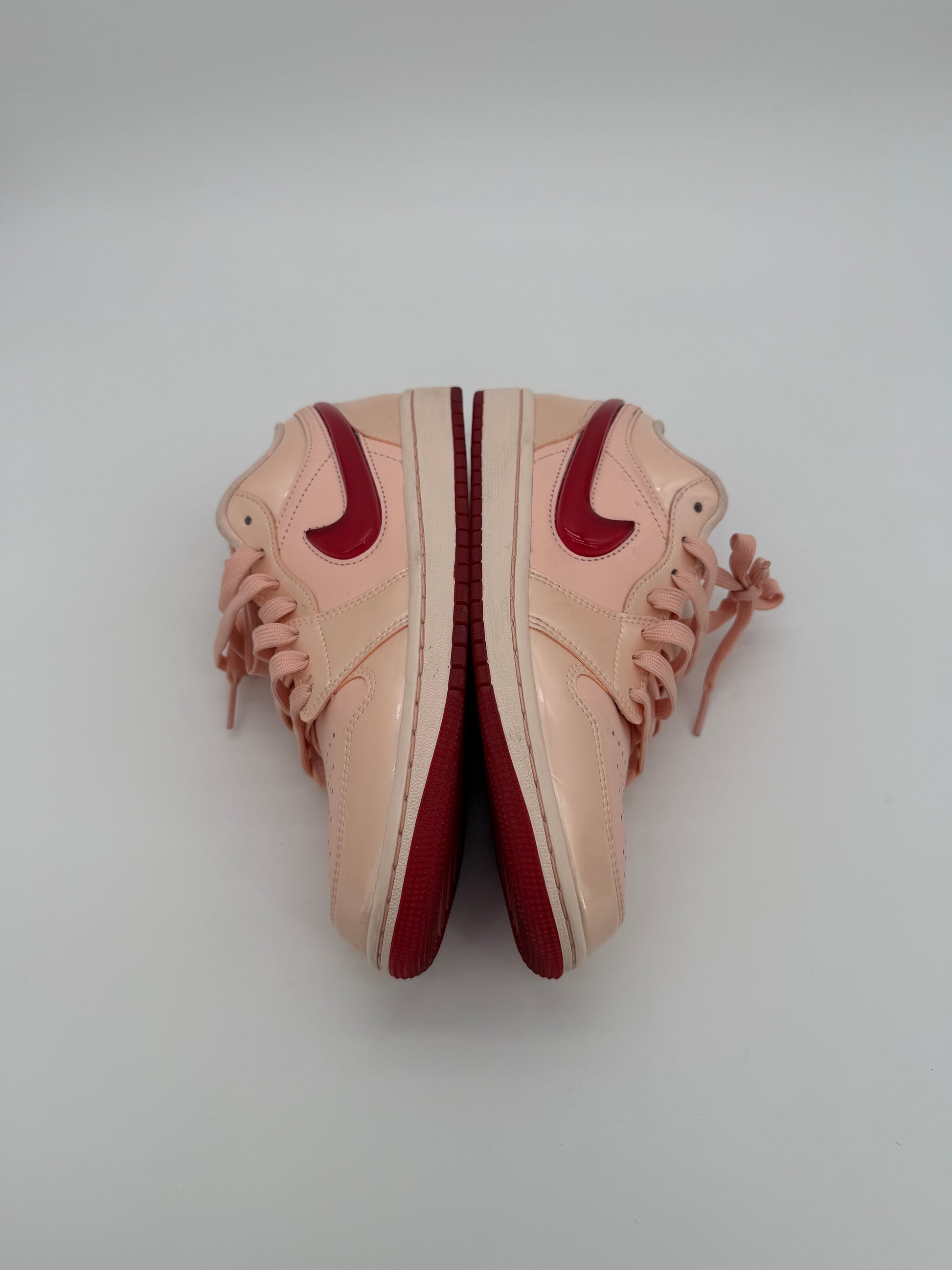 Jordan 1 Low Patent Valentine's Day (Women's)
