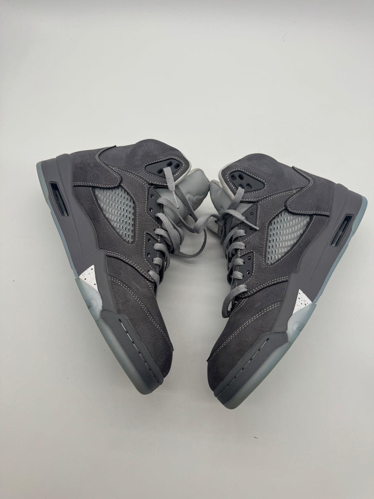 Jordan 5 Retro Wolf Grey (2026)