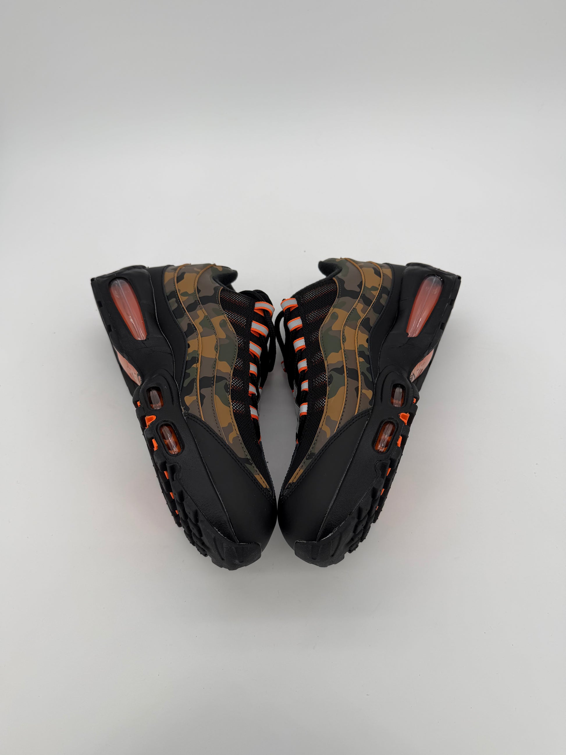 Nike Air Max 95 Safety Orange Camo