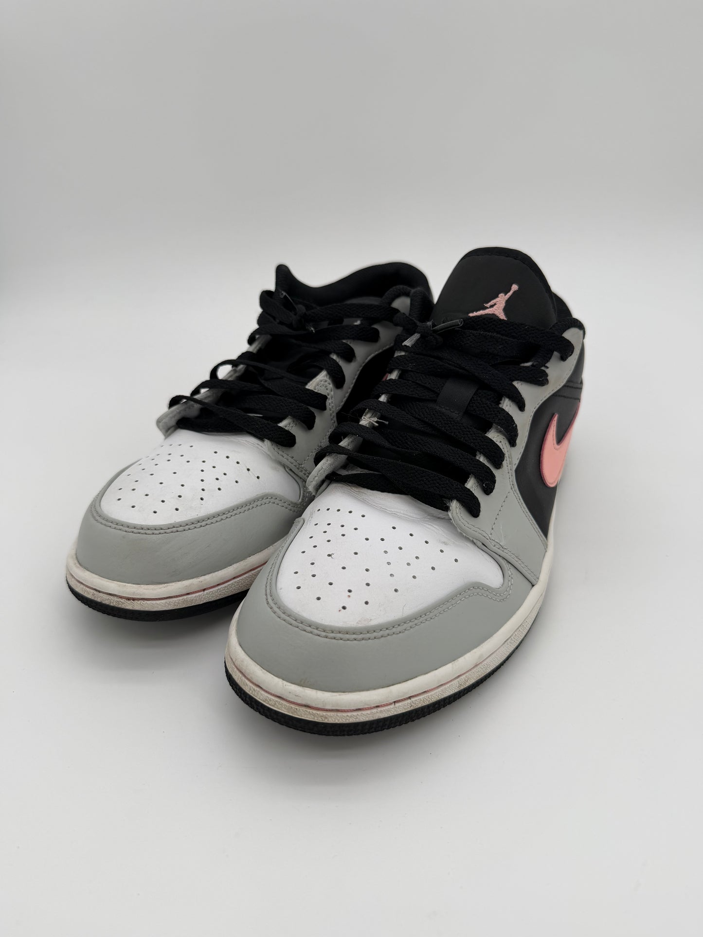 Jordan 1 Low Black Grey Pink