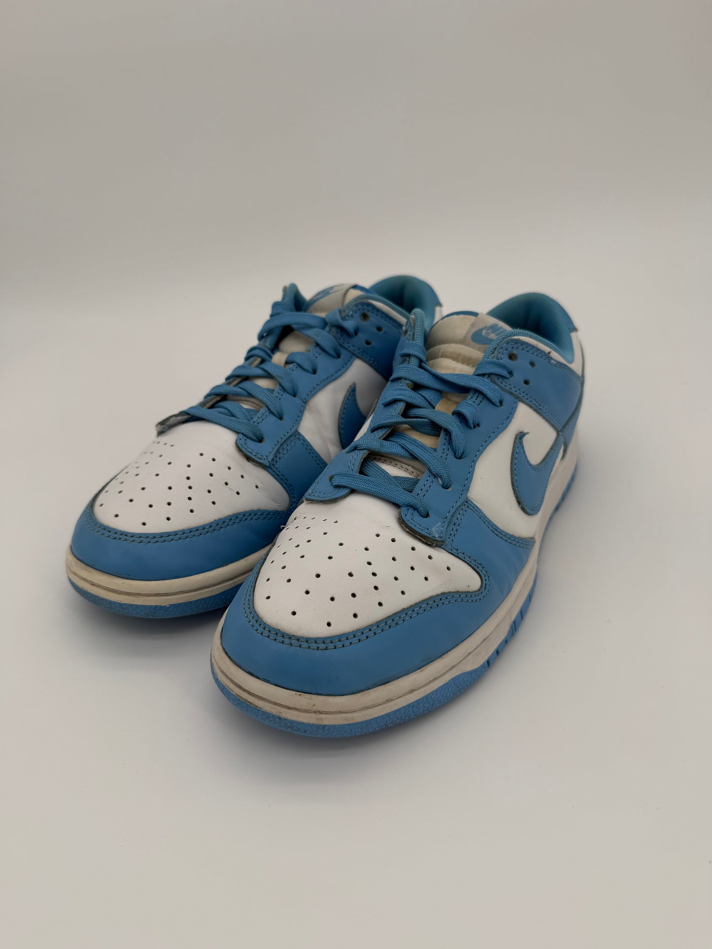 Nike Dunk Low UNC (2021)