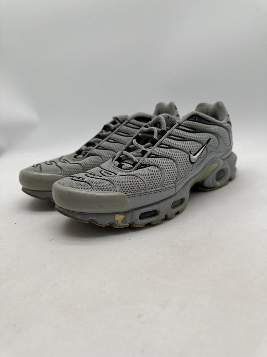 Nike Air Max Plus Wolf Grey