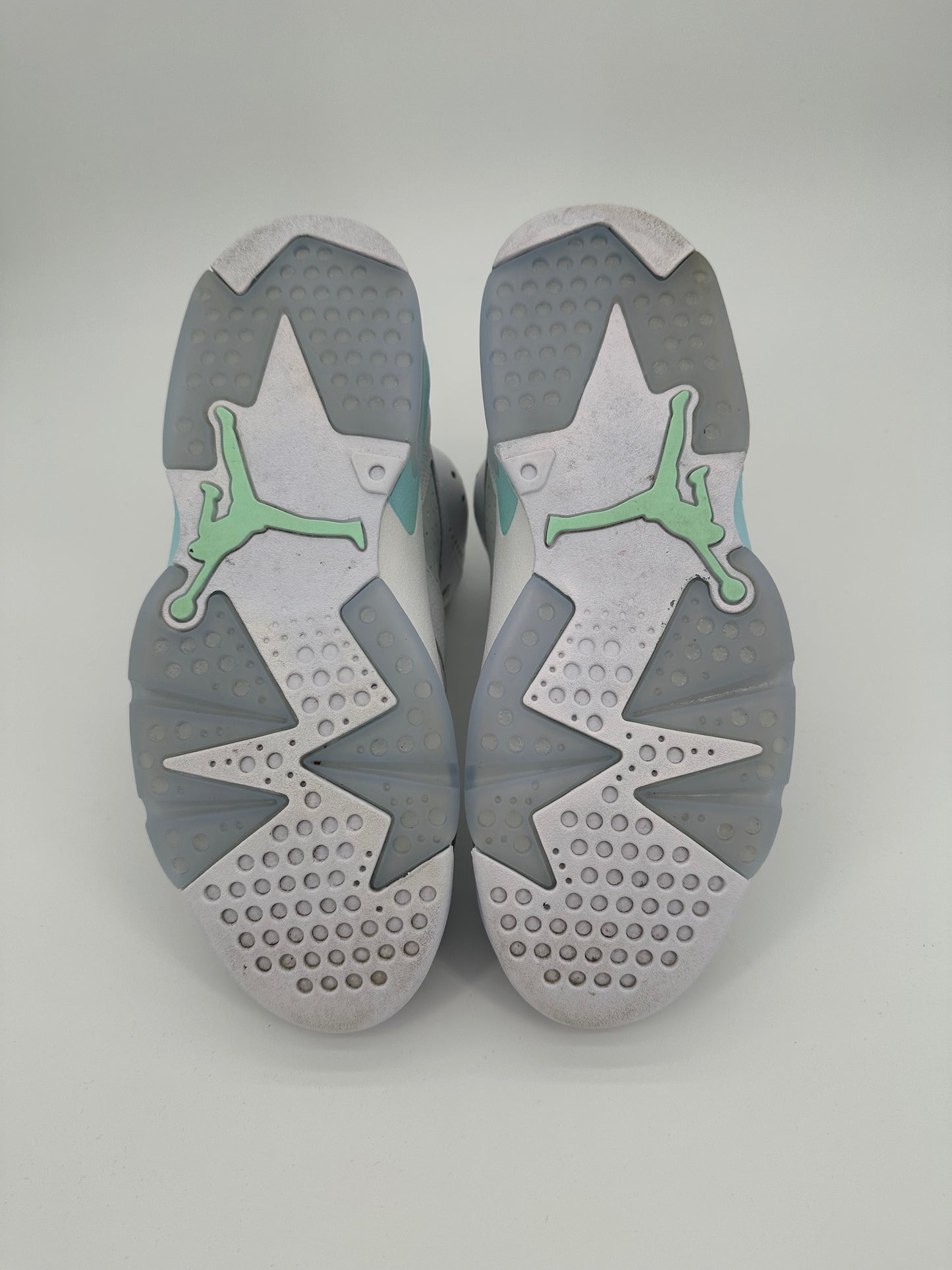 Jordan 6 Retro Mint Foam (Women's)