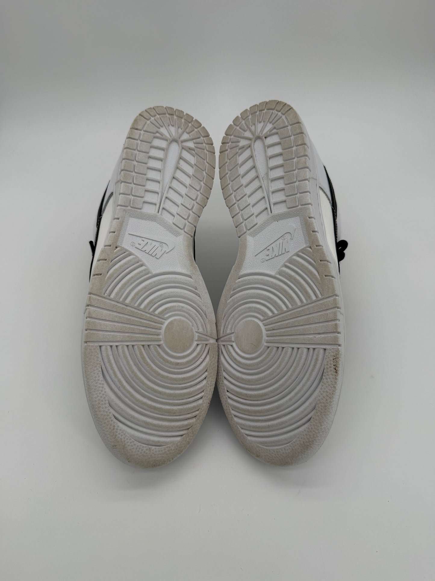 Nike Dunk Low Reverse Panda