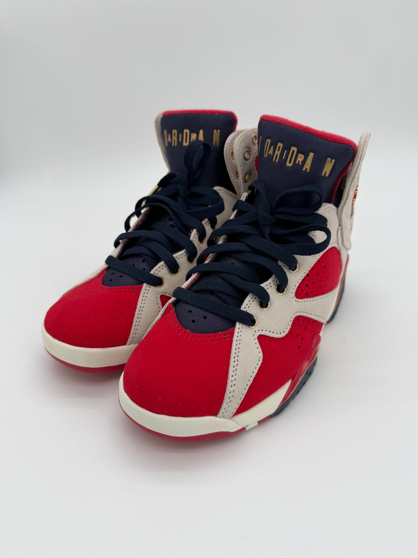 Jordan 7 Retro  Trophy Room New Sheriff in Town