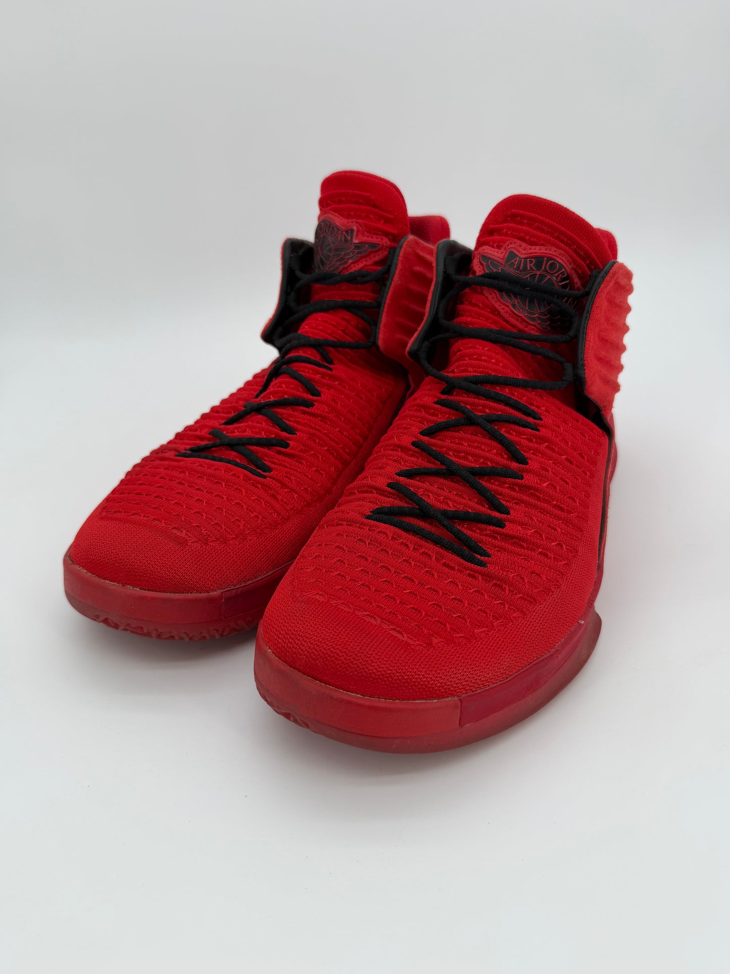Jordan XXXII Rosso Corsa