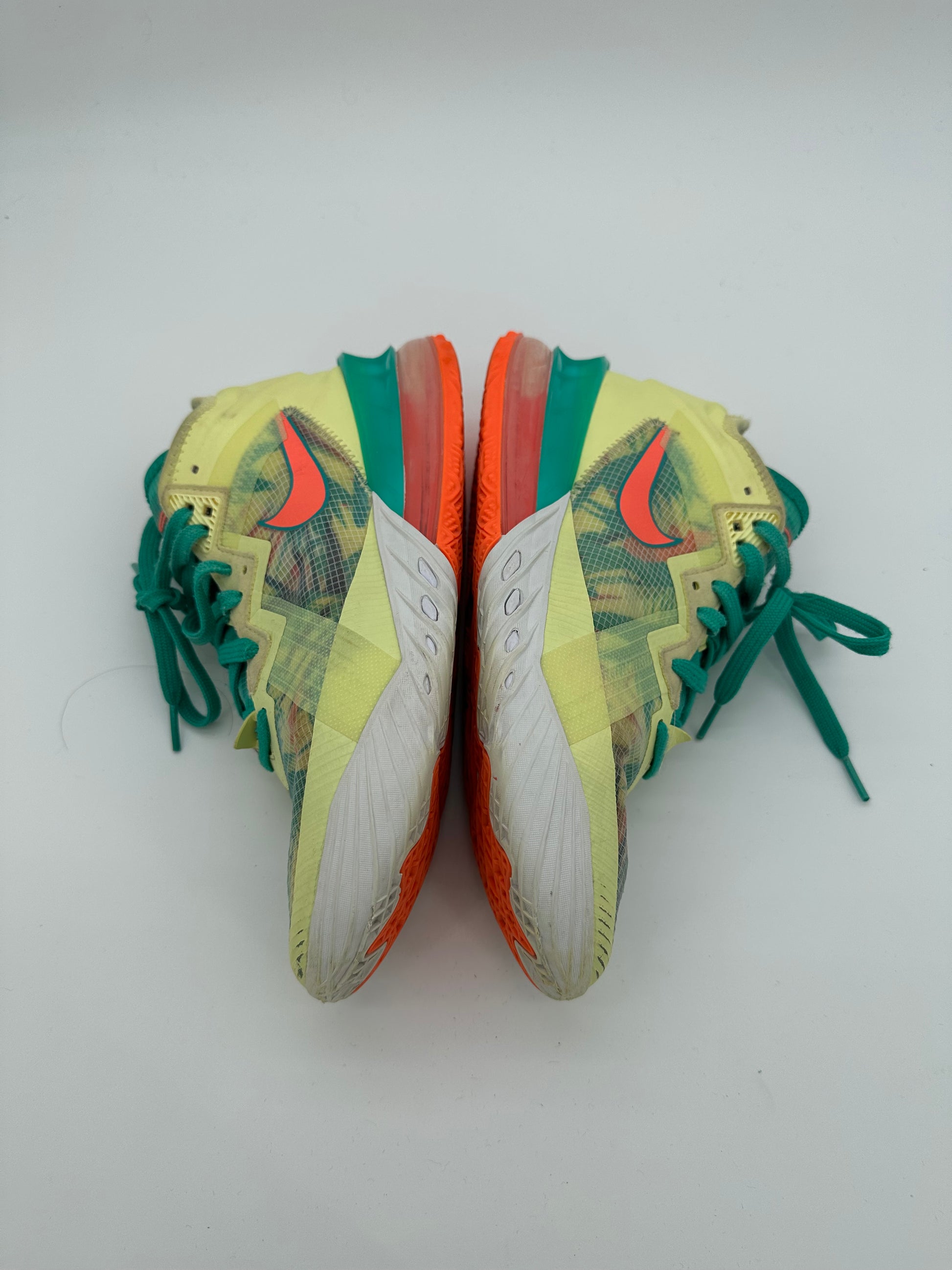 Nike LeBron 18 Low LeBronald Palmer