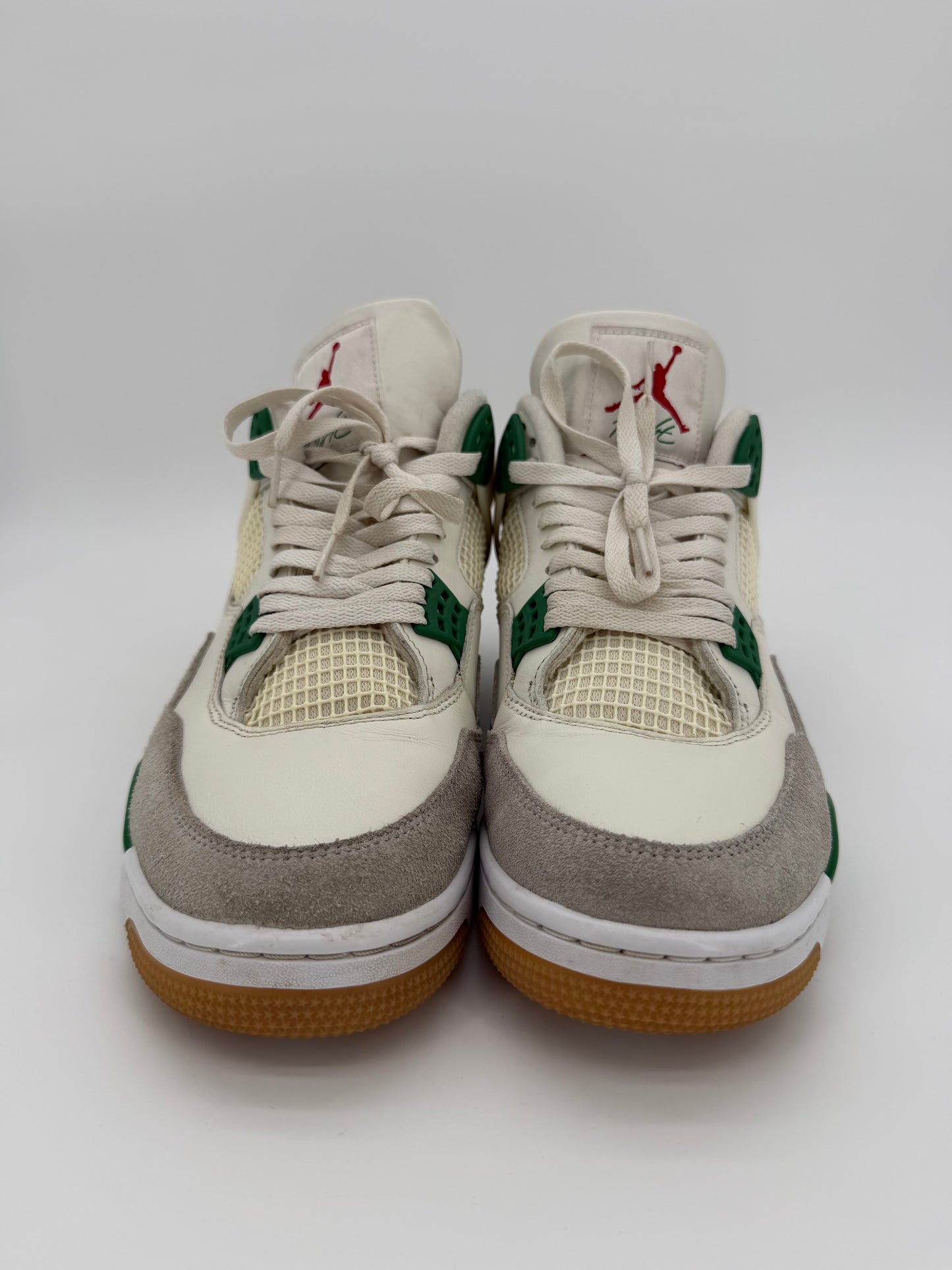 Jordan 4 Retro SB Pine Green