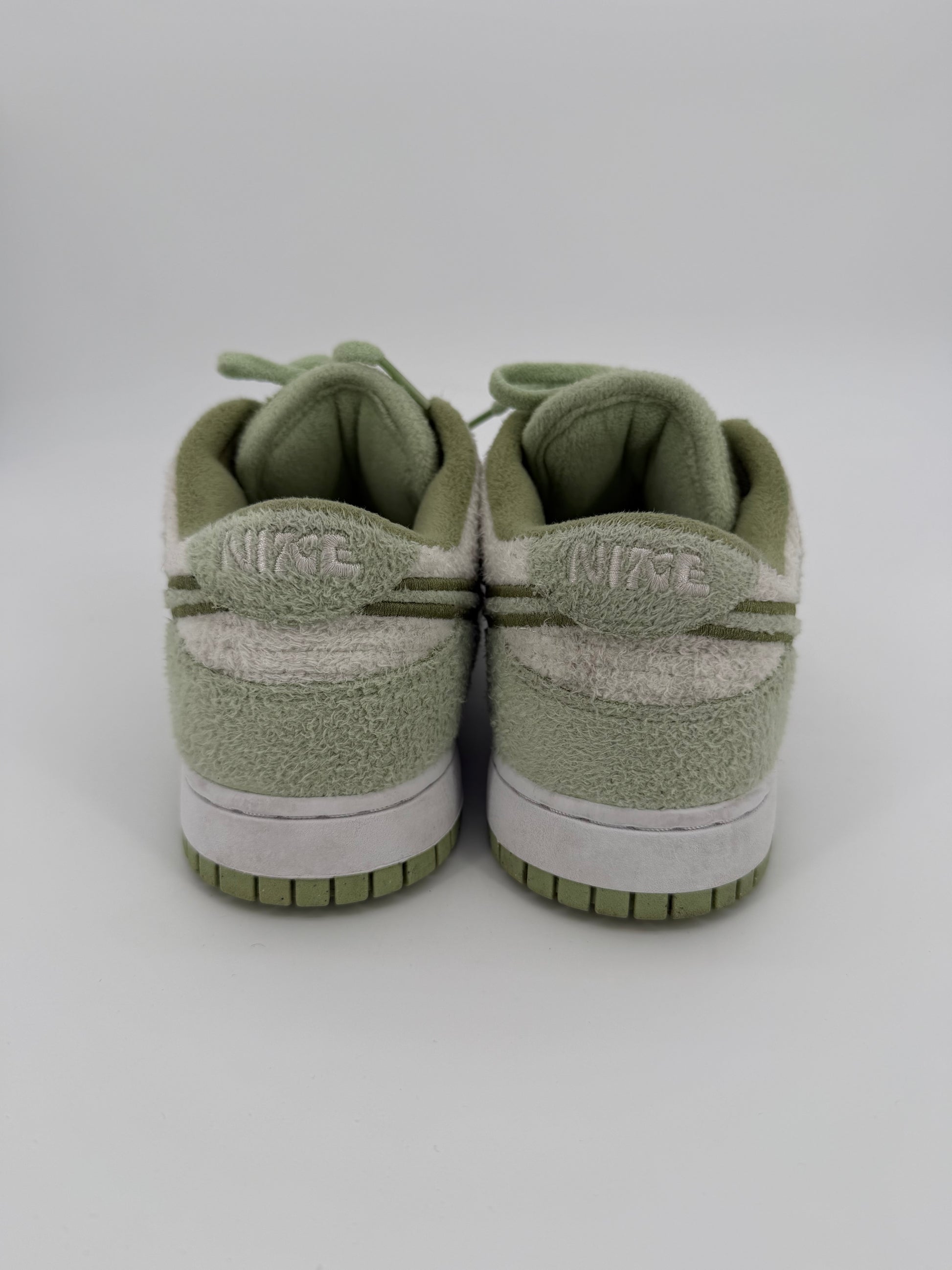 Nike Dunk Low SE Fleece Pack Honeydew (Women's)