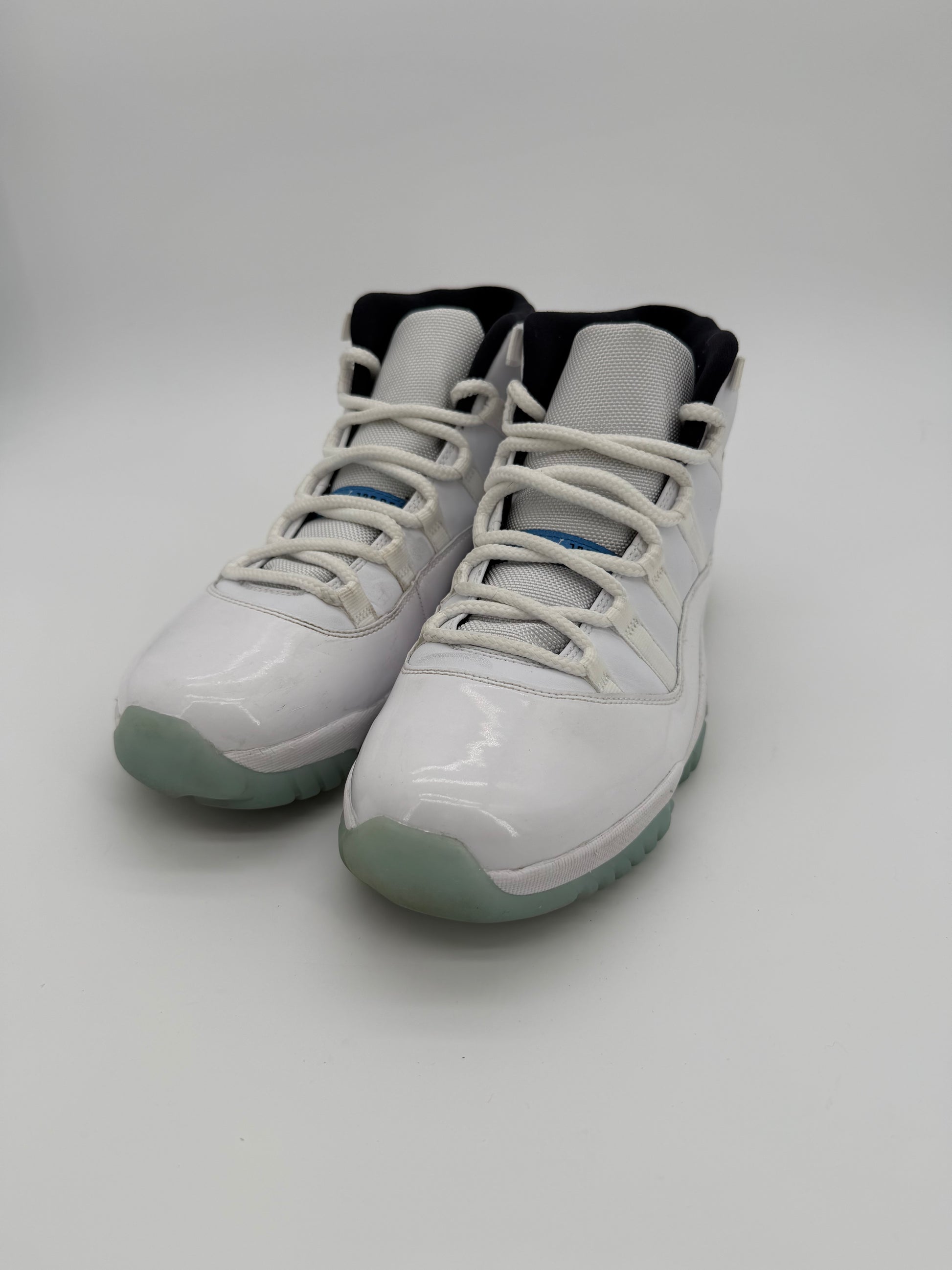 Jordan 11 Retro Legend Blue (2014)
