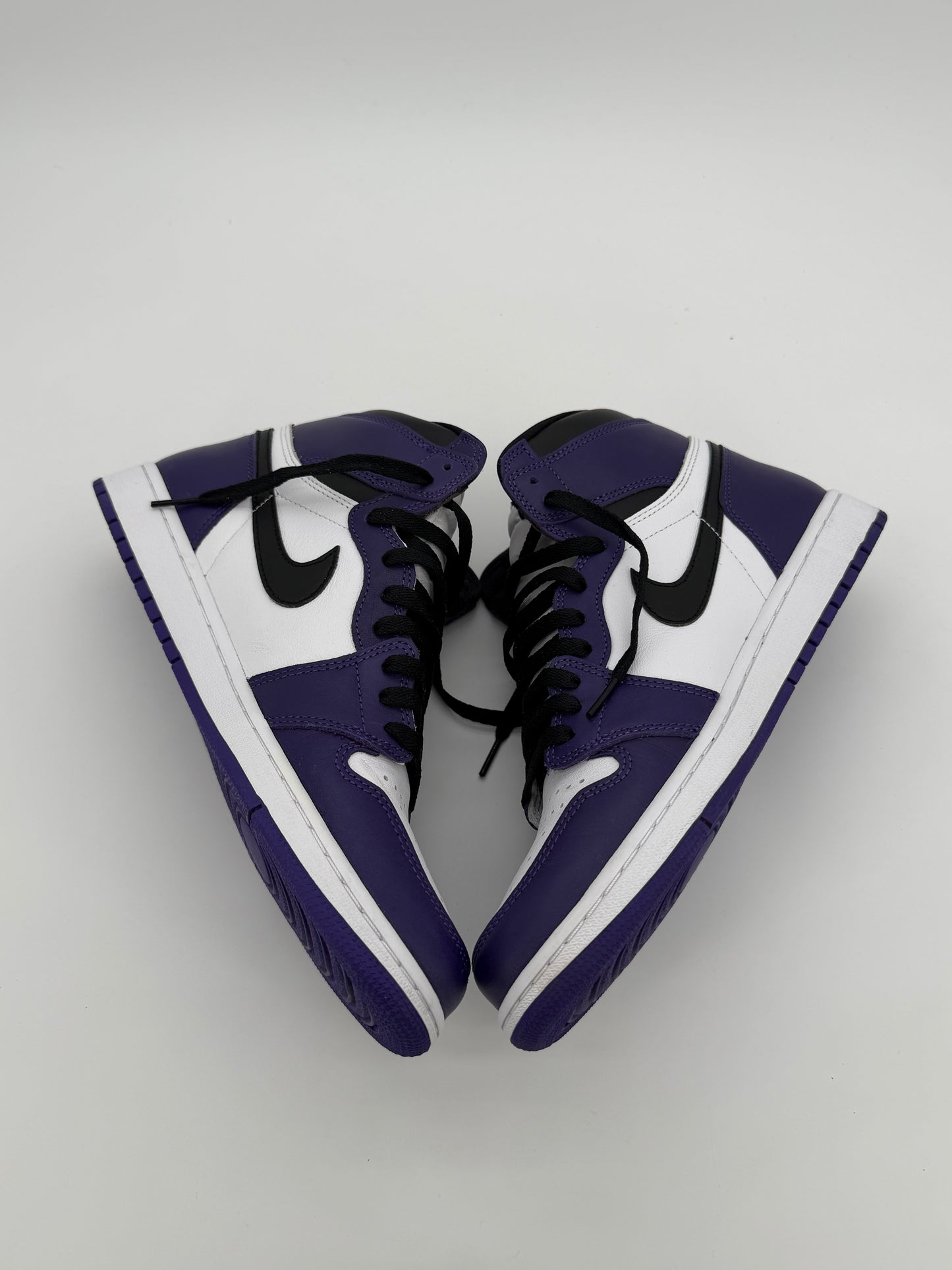Jordan 1 Retro High Court Purple White