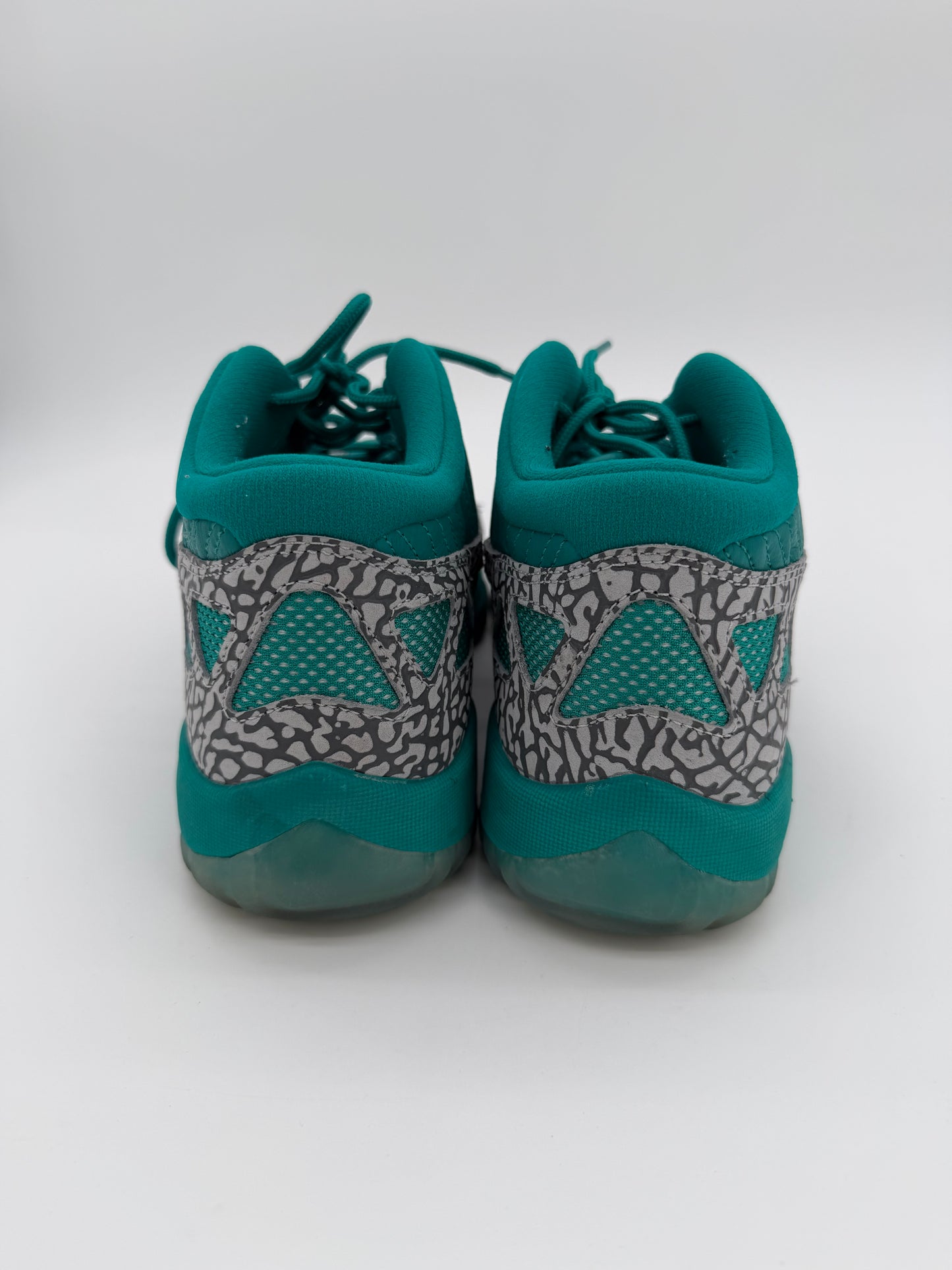 Jordan 11 Retro Low IE Rio Teal