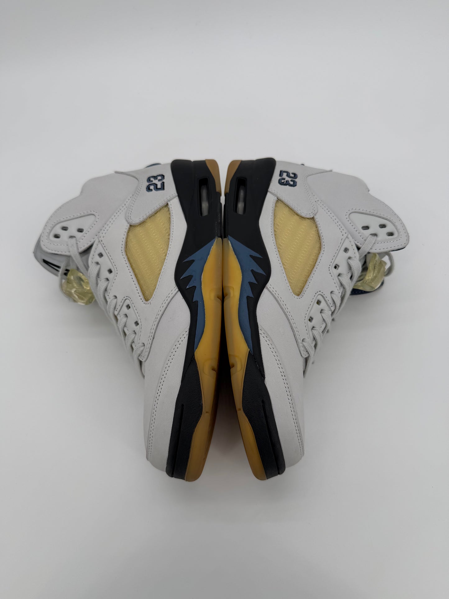 Jordan 5 Retro A Ma Maniére Dawn (Women's)