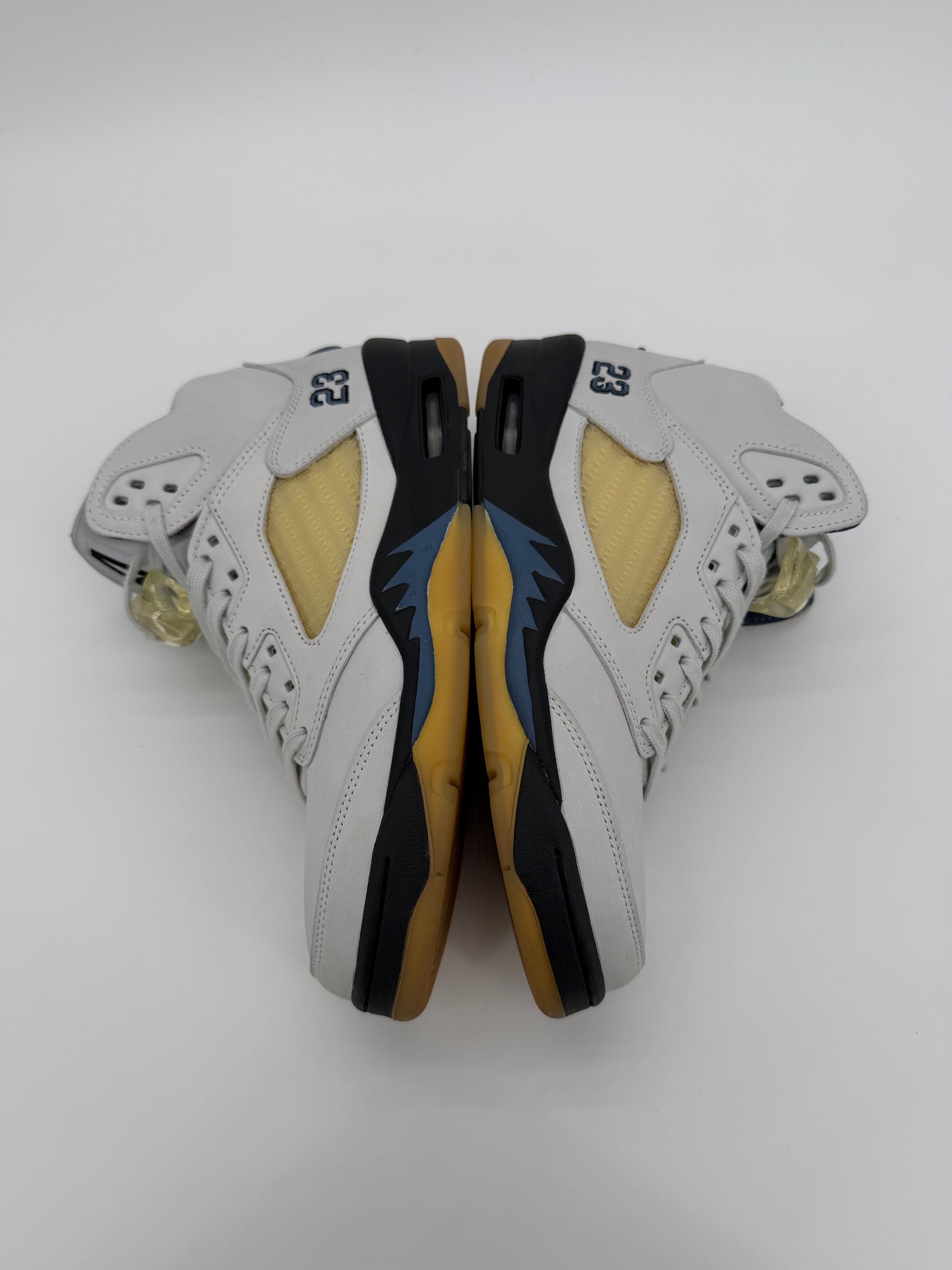 Jordan 5 Retro A Ma Maniére Dawn (Women's)