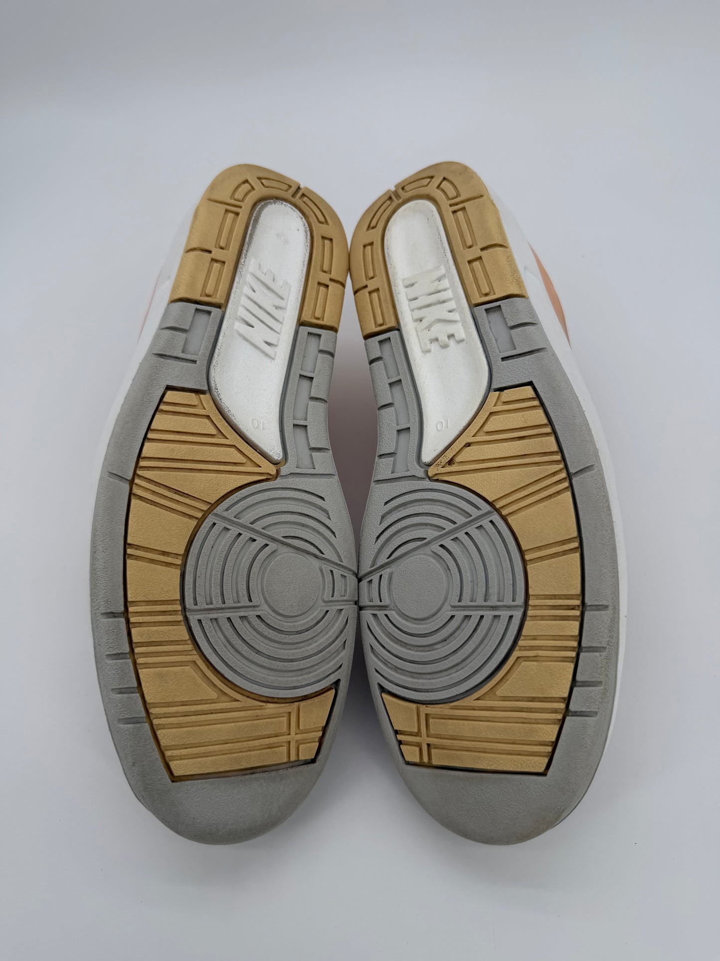Jordan 2 Retro Low Craft Atmosphere