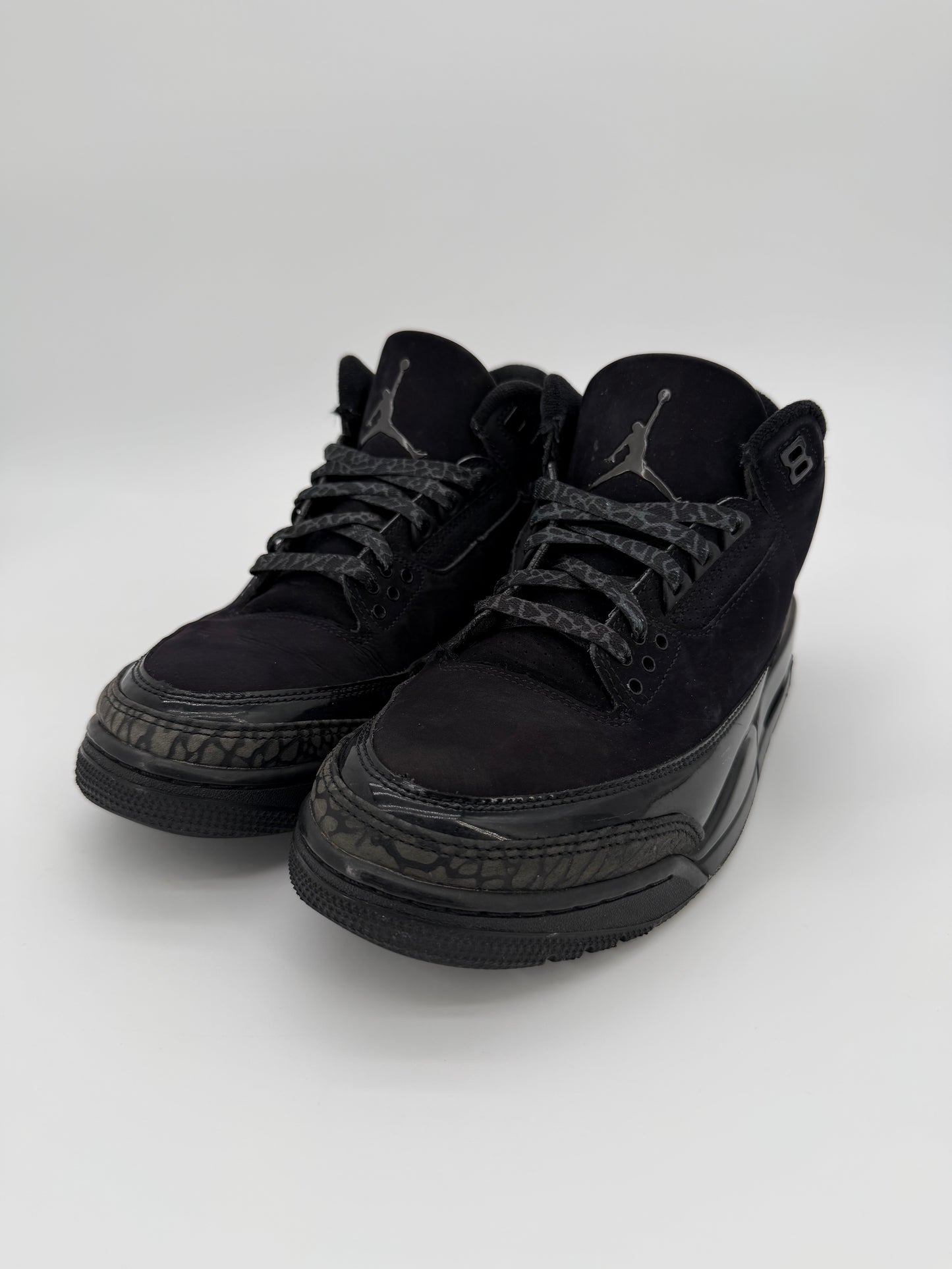 Jordan 3 Retro Black Cat (2025)