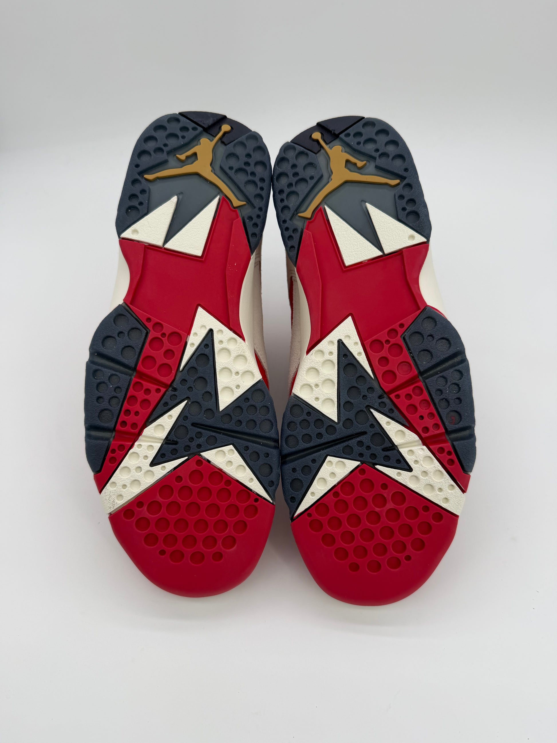 Jordan 7 Retro  Trophy Room New Sheriff in Town