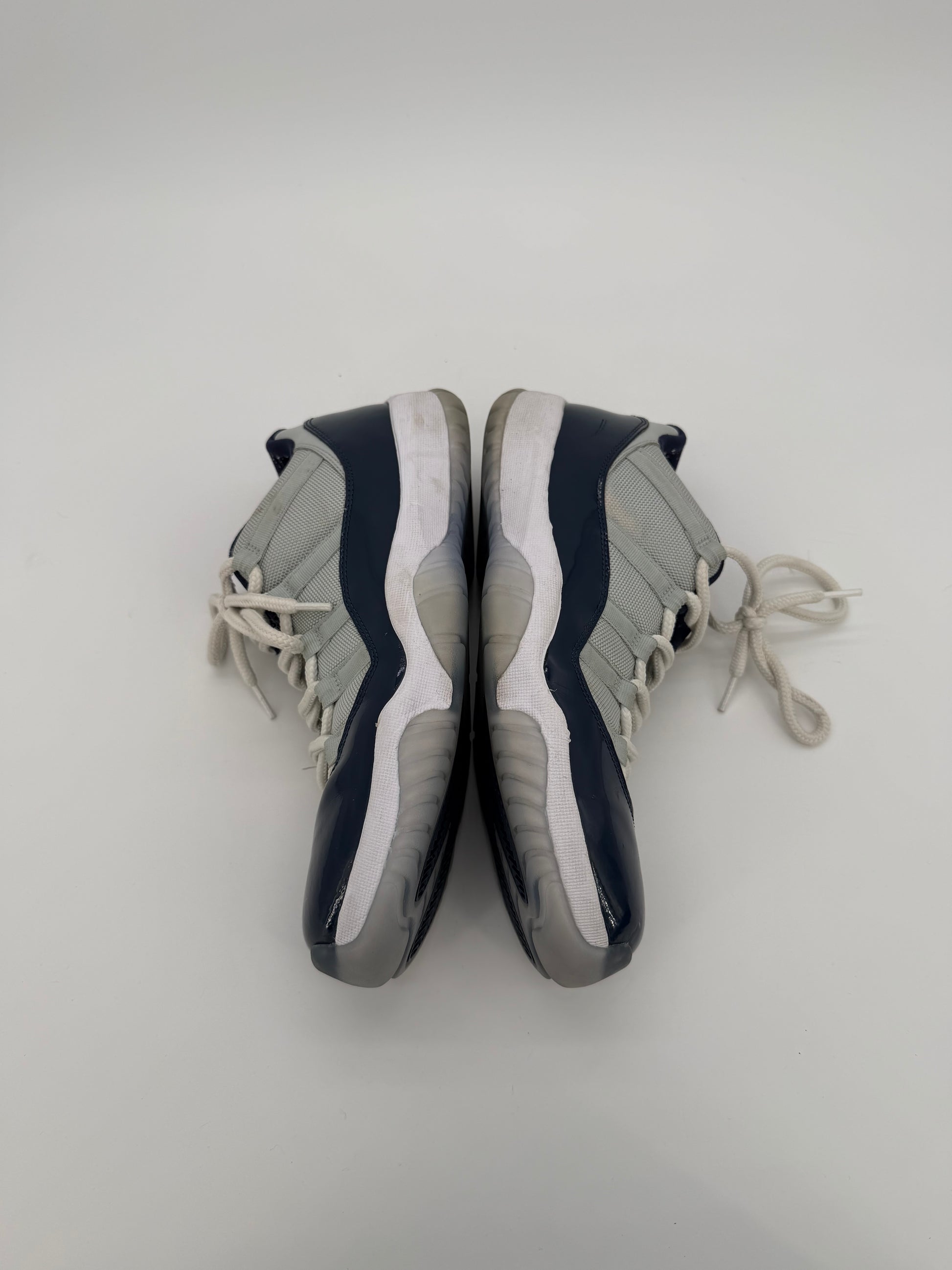 Jordan 11 Retro Low Georgetown