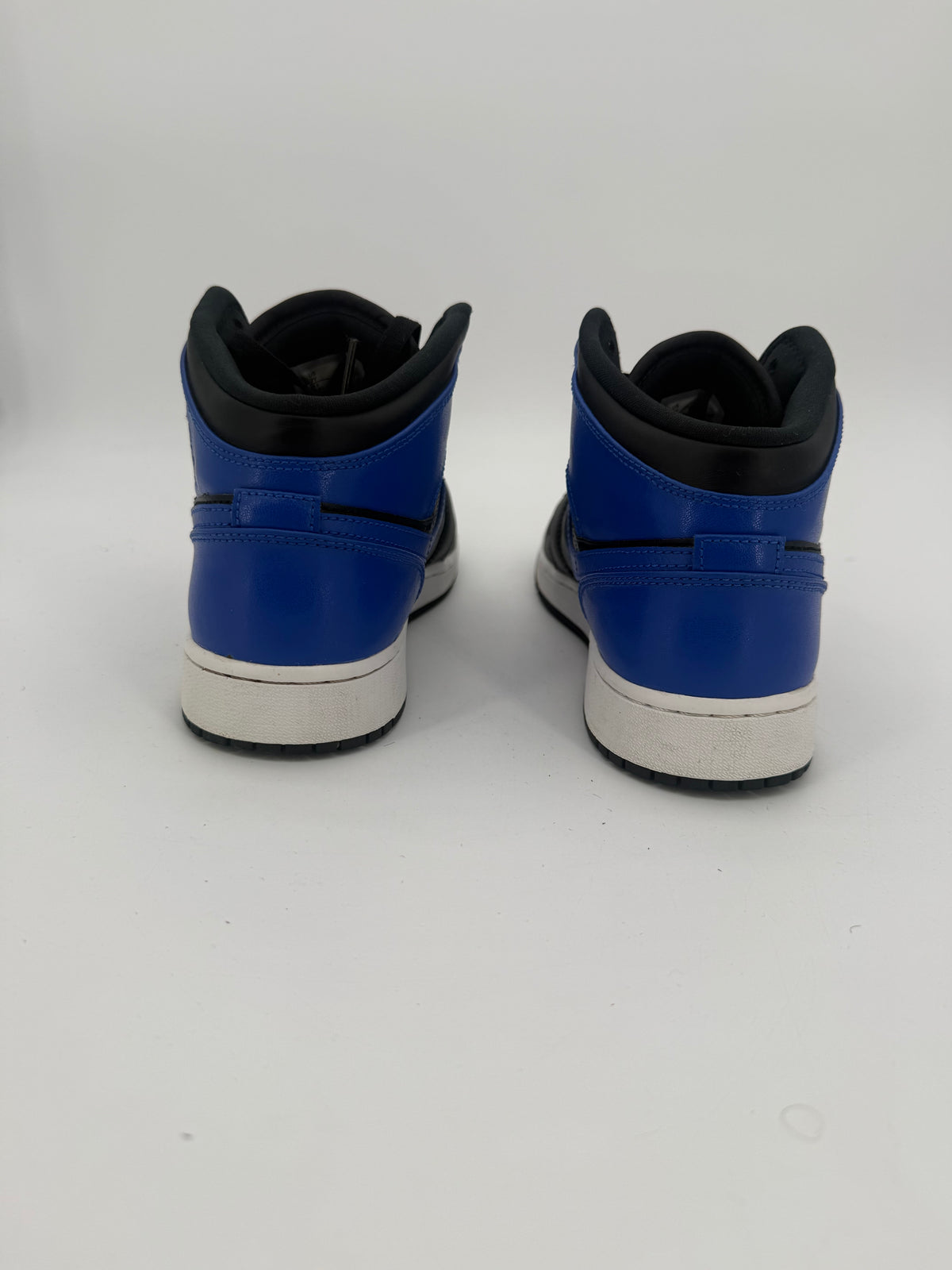 Jordan 1 Mid Hyper Royal (GS)