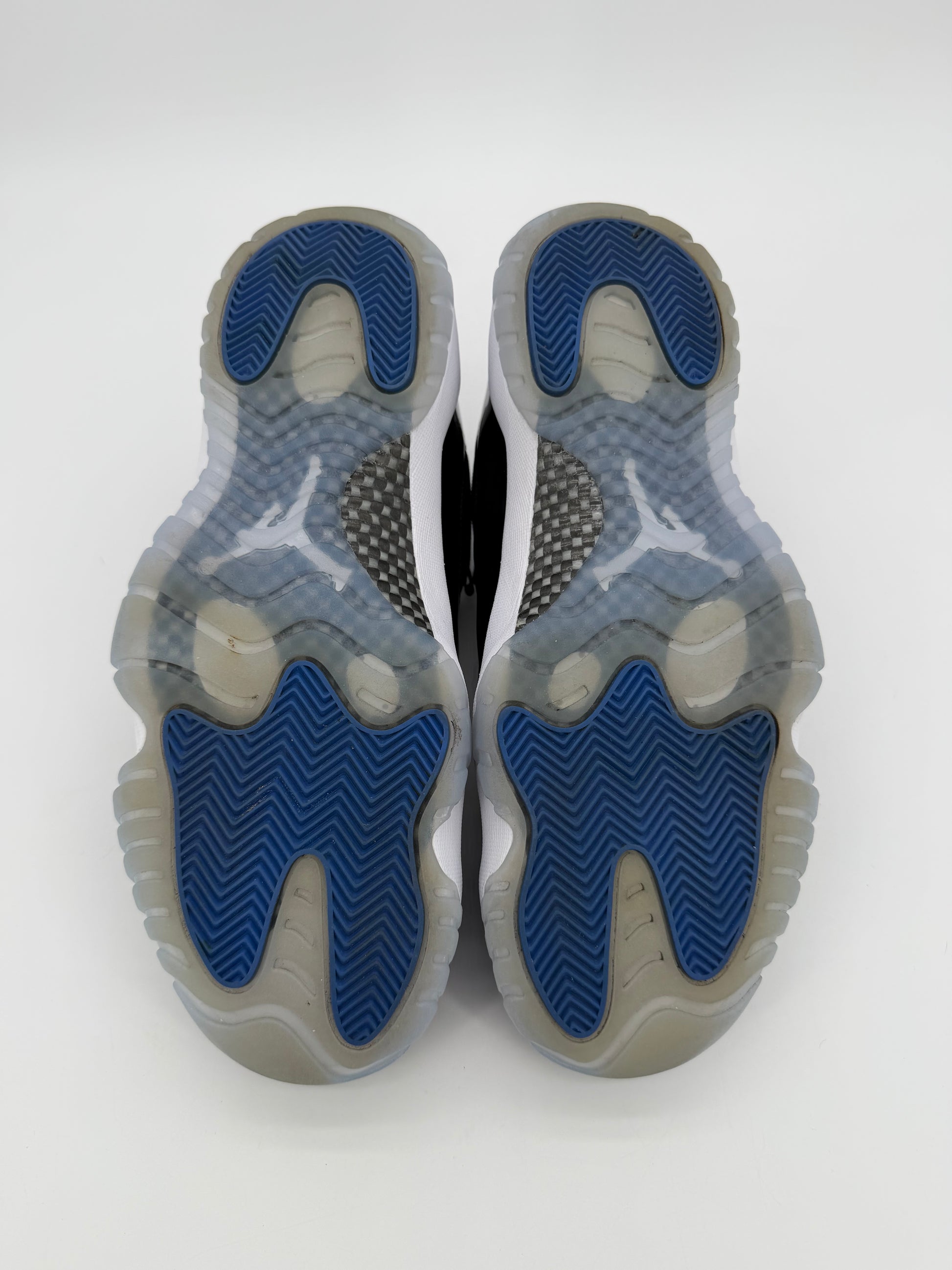 Jordan 11 Retro Low Space Jam