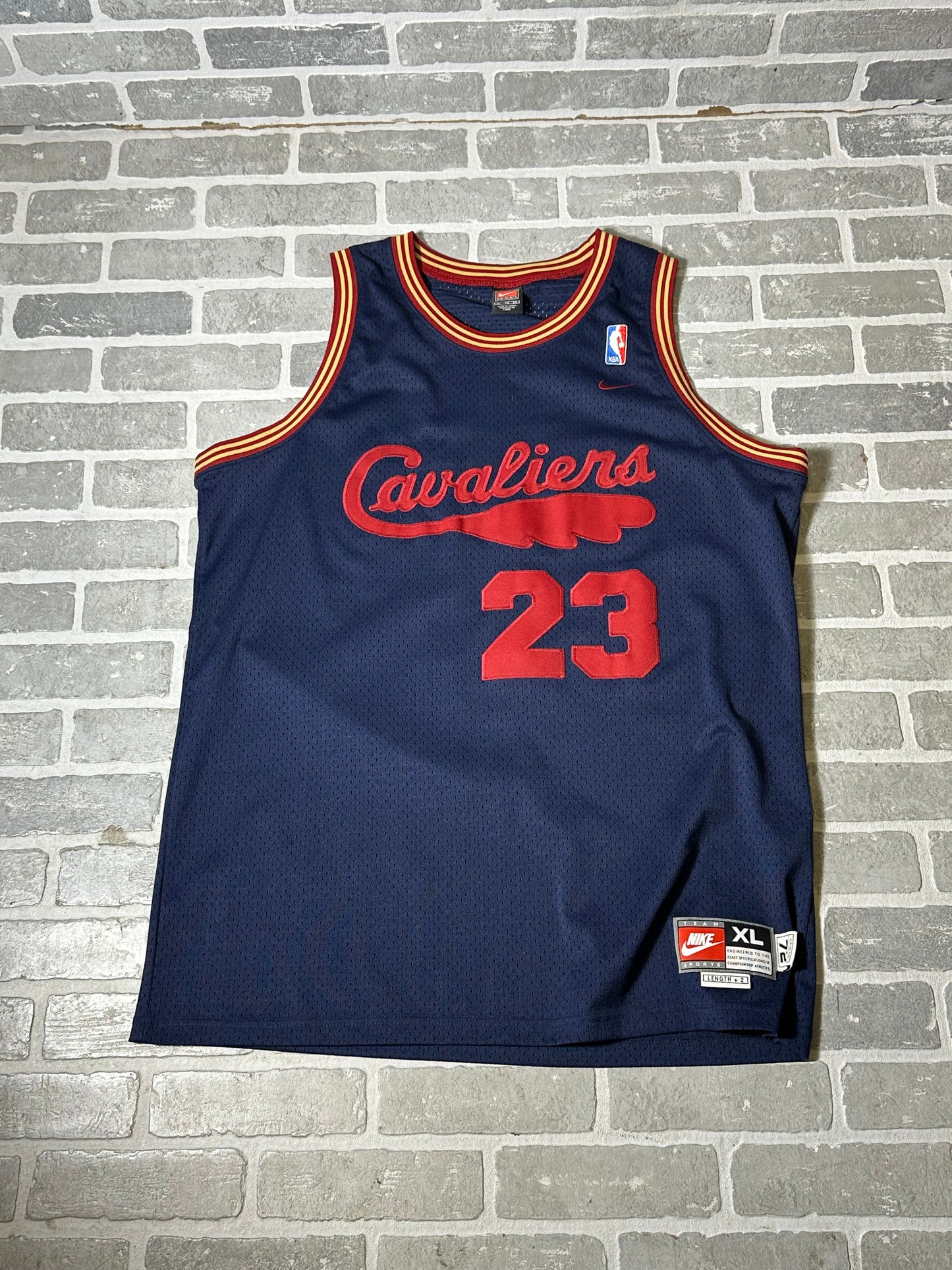 Nike Lebron James Cavs Jersey Throwback