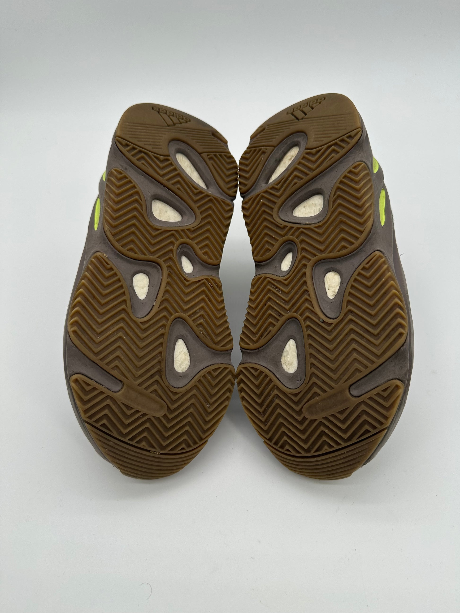 adidas Yeezy Boost 700 Mauve