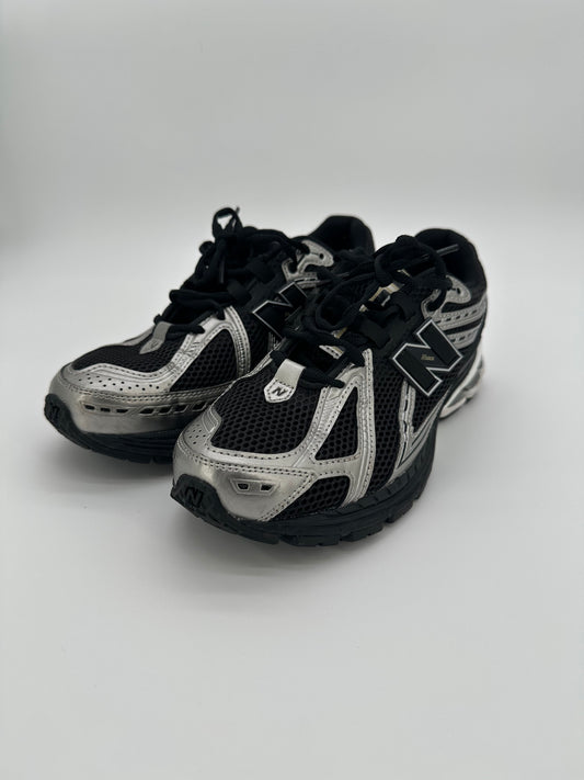 New Balance 1906R Black Grey White