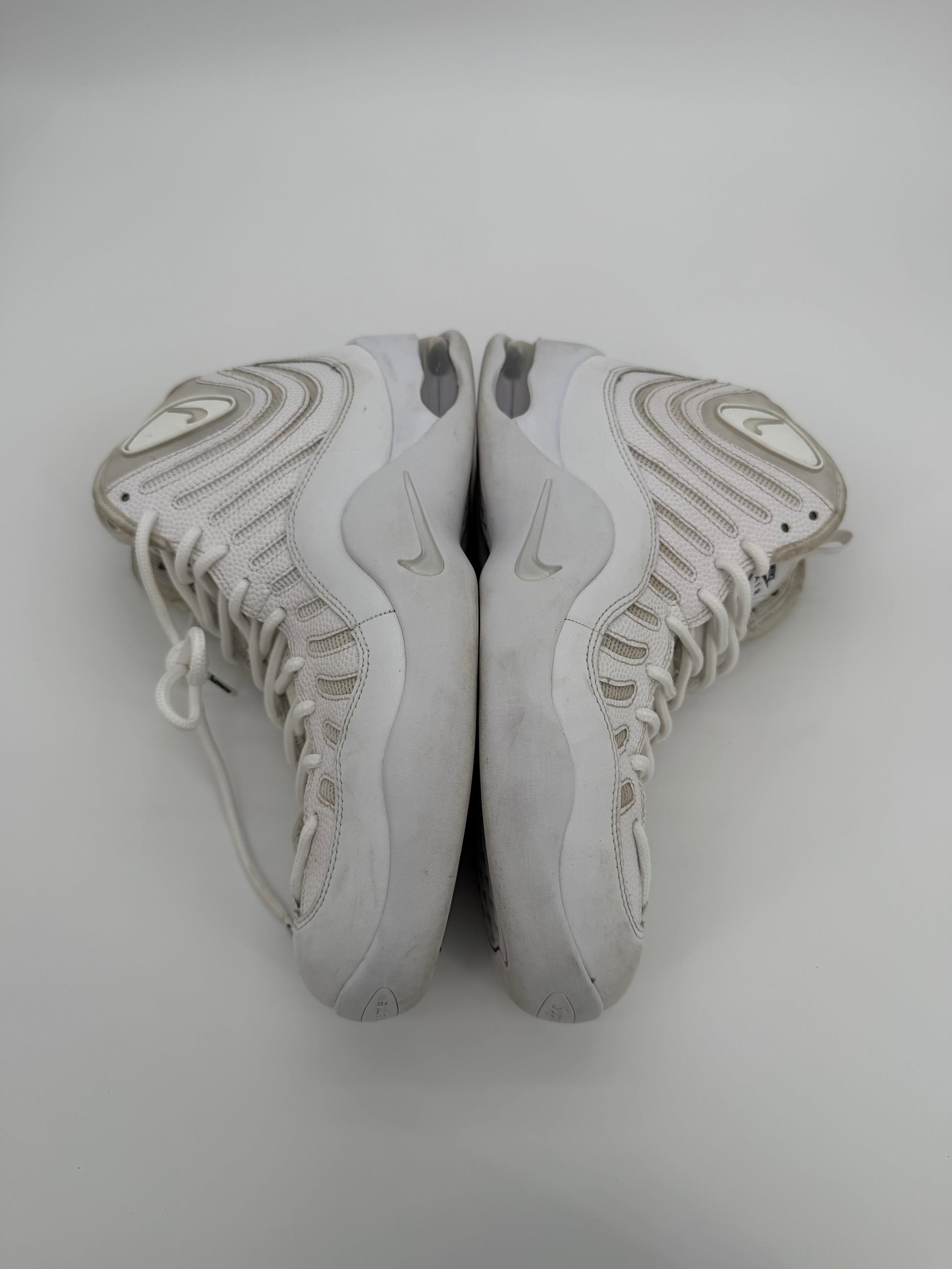 Nike Air Bakin SP Supreme White
