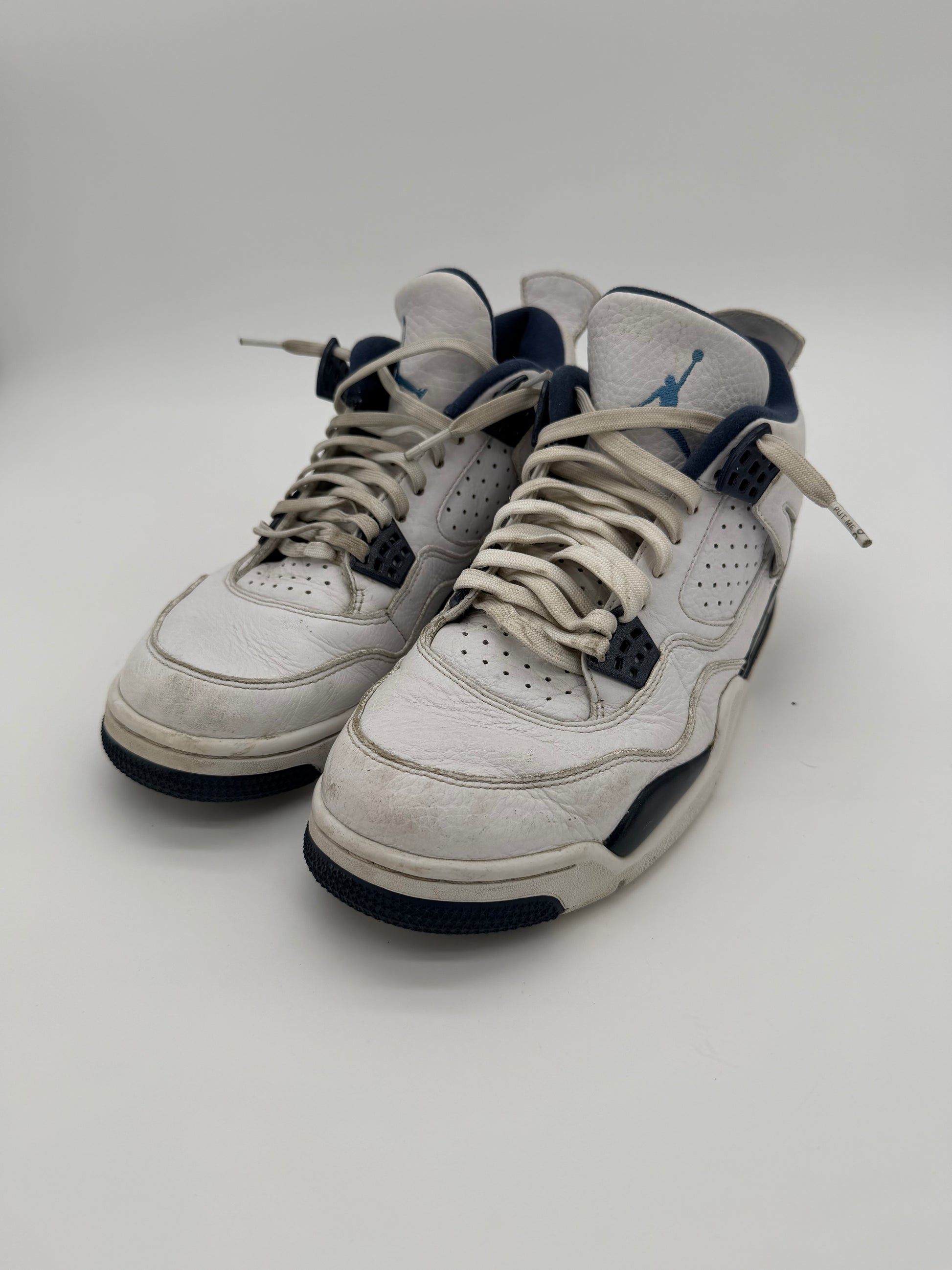 Jordan 4 Retro Columbia (2015)