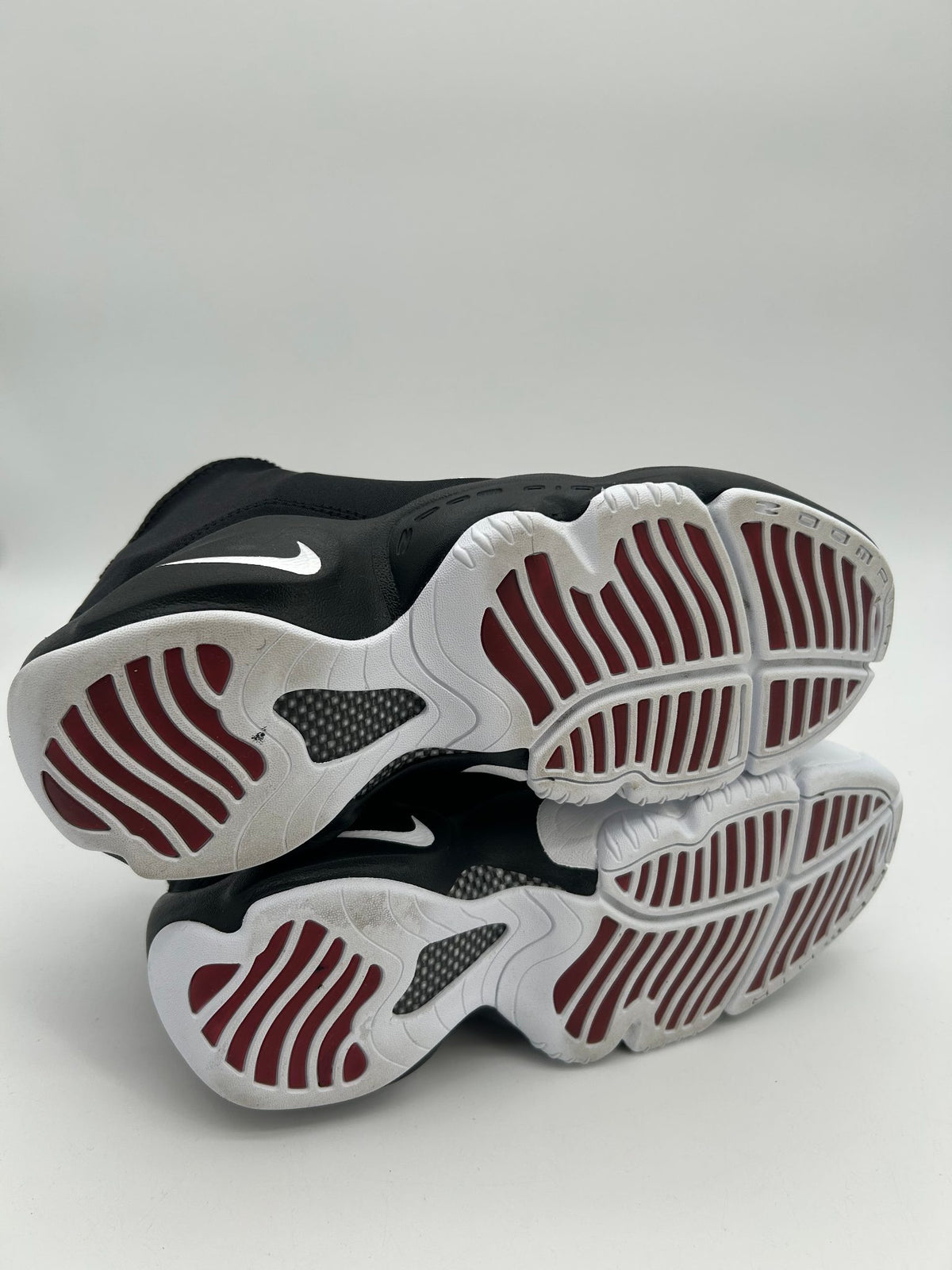 Nike Air Zoom Flight The Glove Black White OG (2026)