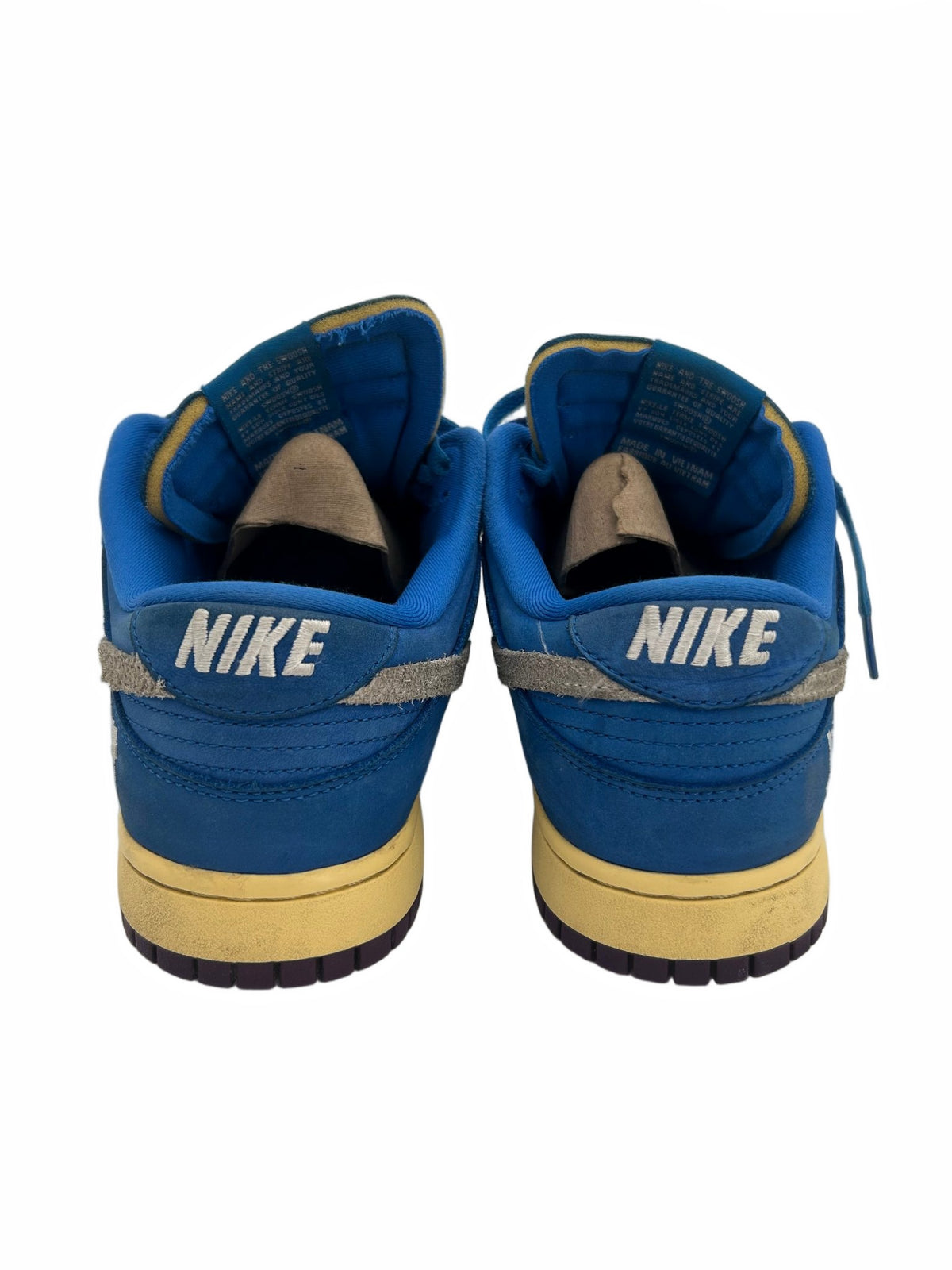 Nike Dunk Low Undefeated 5 On It Dunk vs. AF1