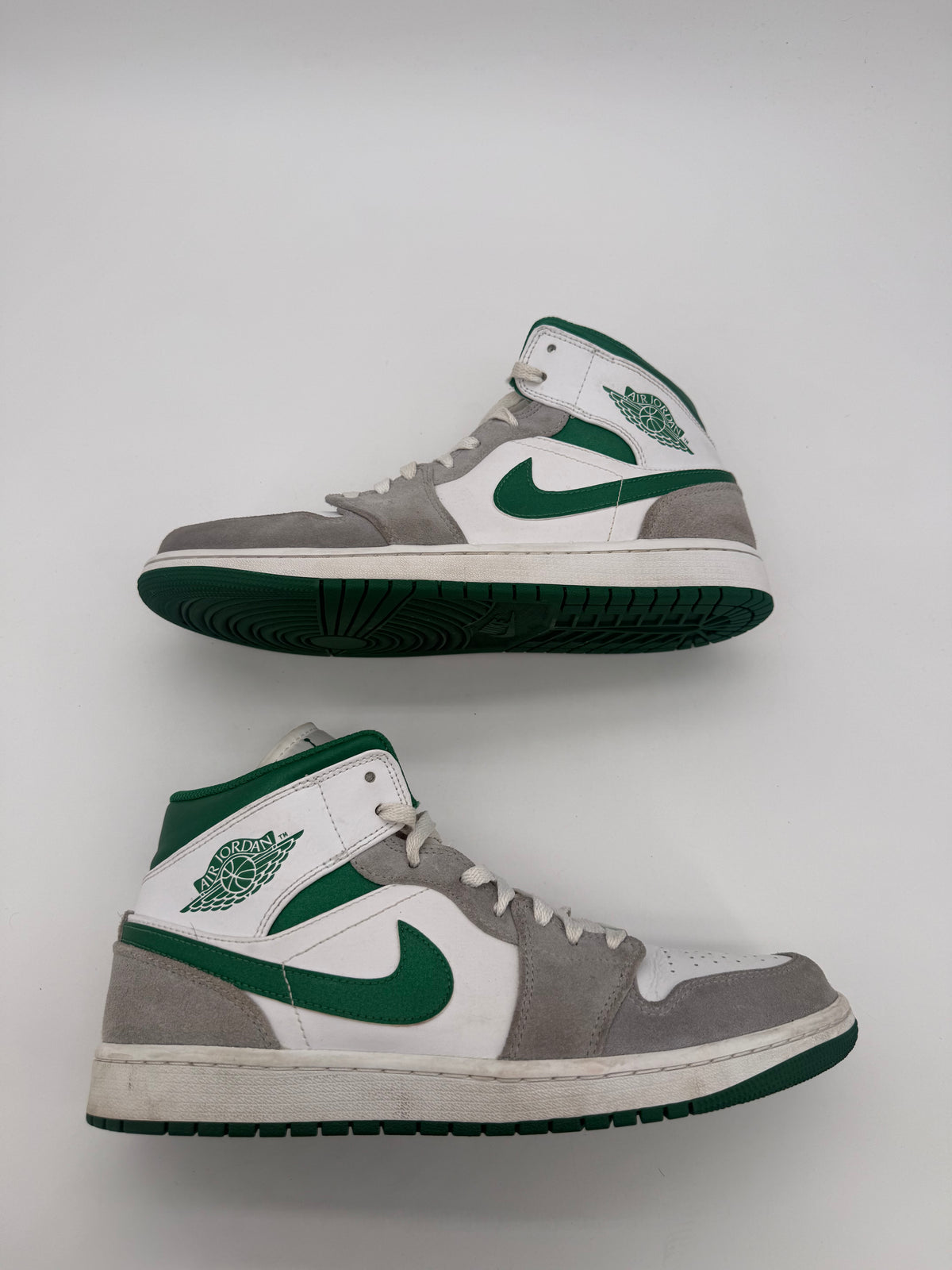 Jordan 1 Mid SE Grey Green
