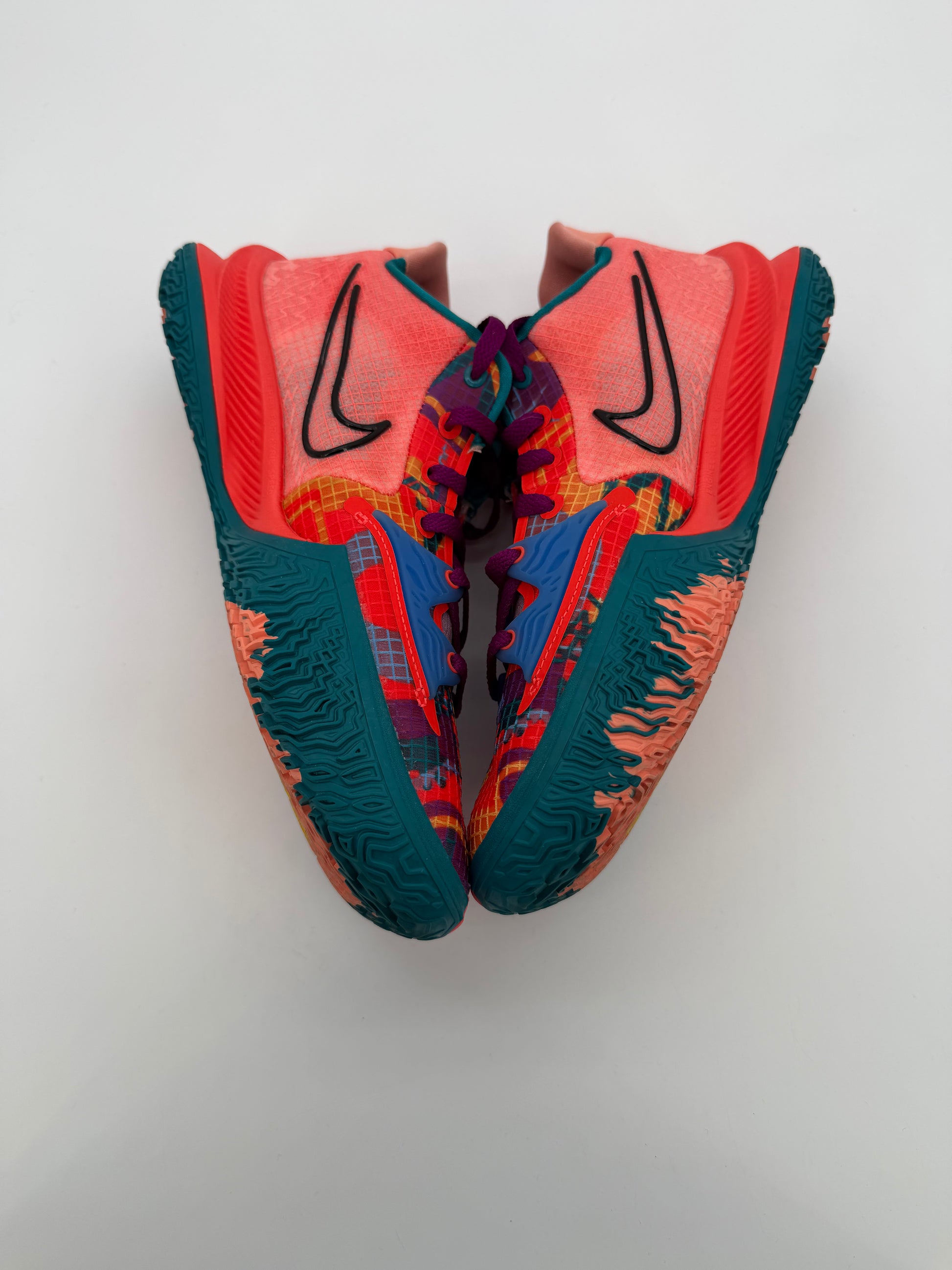 Nike Kyrie 4 Low Bright Crimson Aquatone
